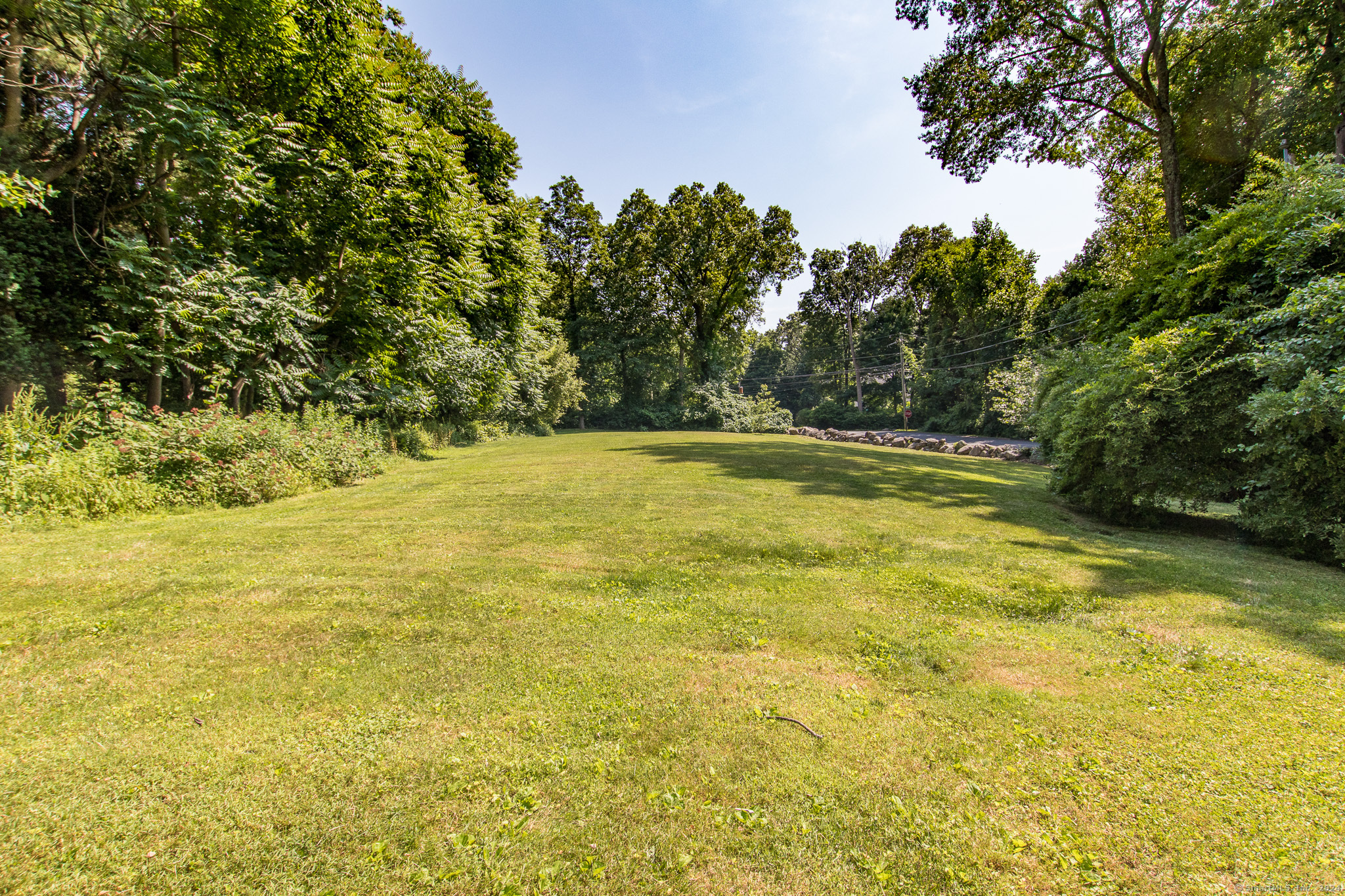 8 Little Brook Road