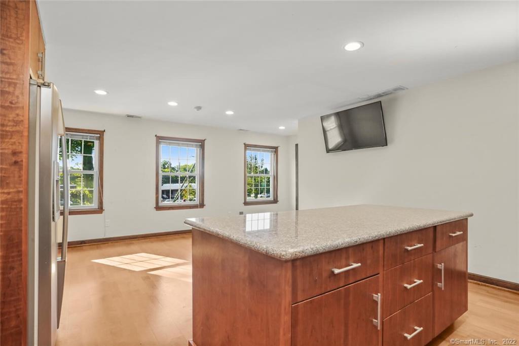 433 Boston Post Road