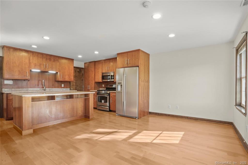 433 Boston Post Road