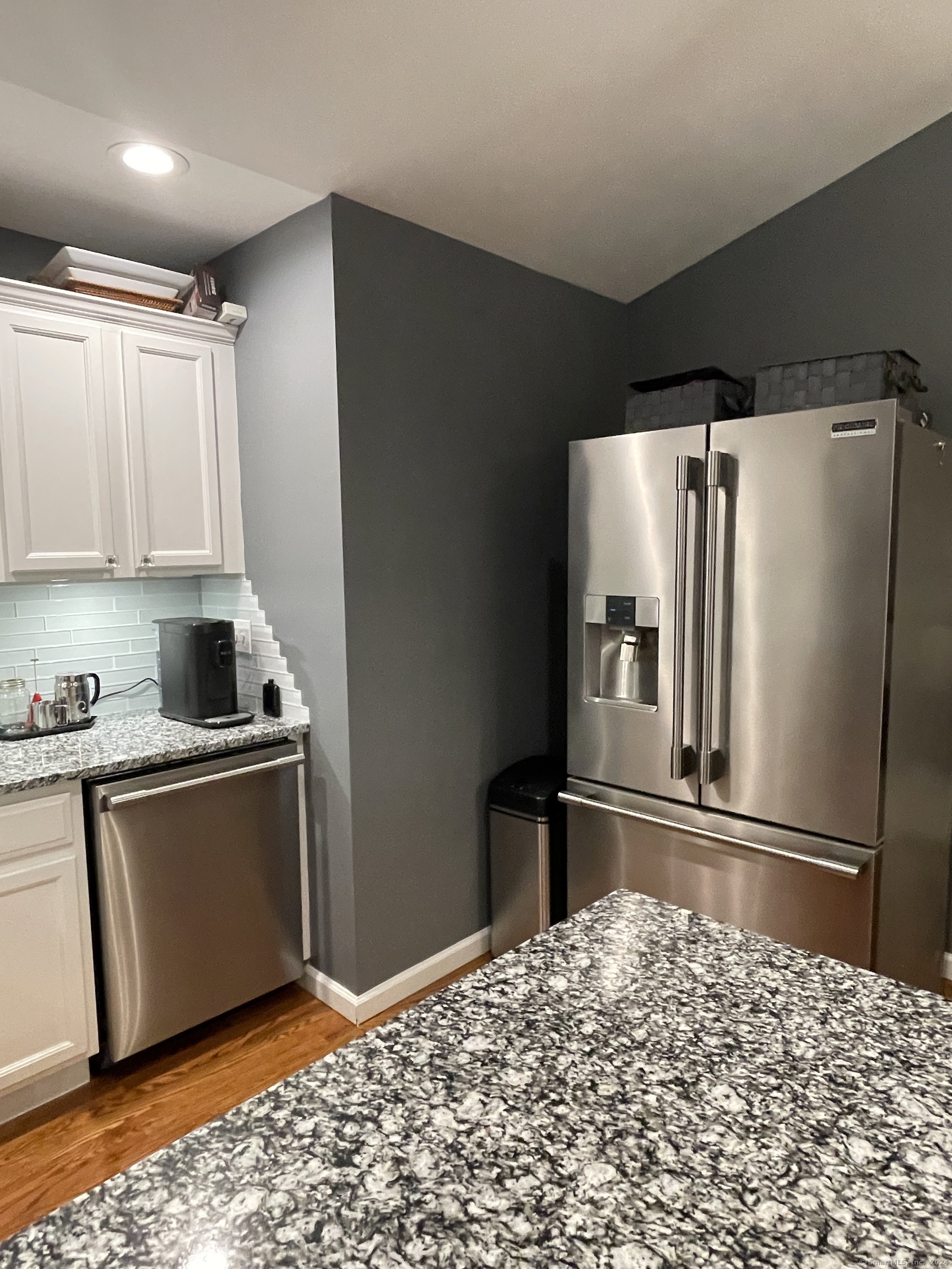 56 Pembroke Road APT 6