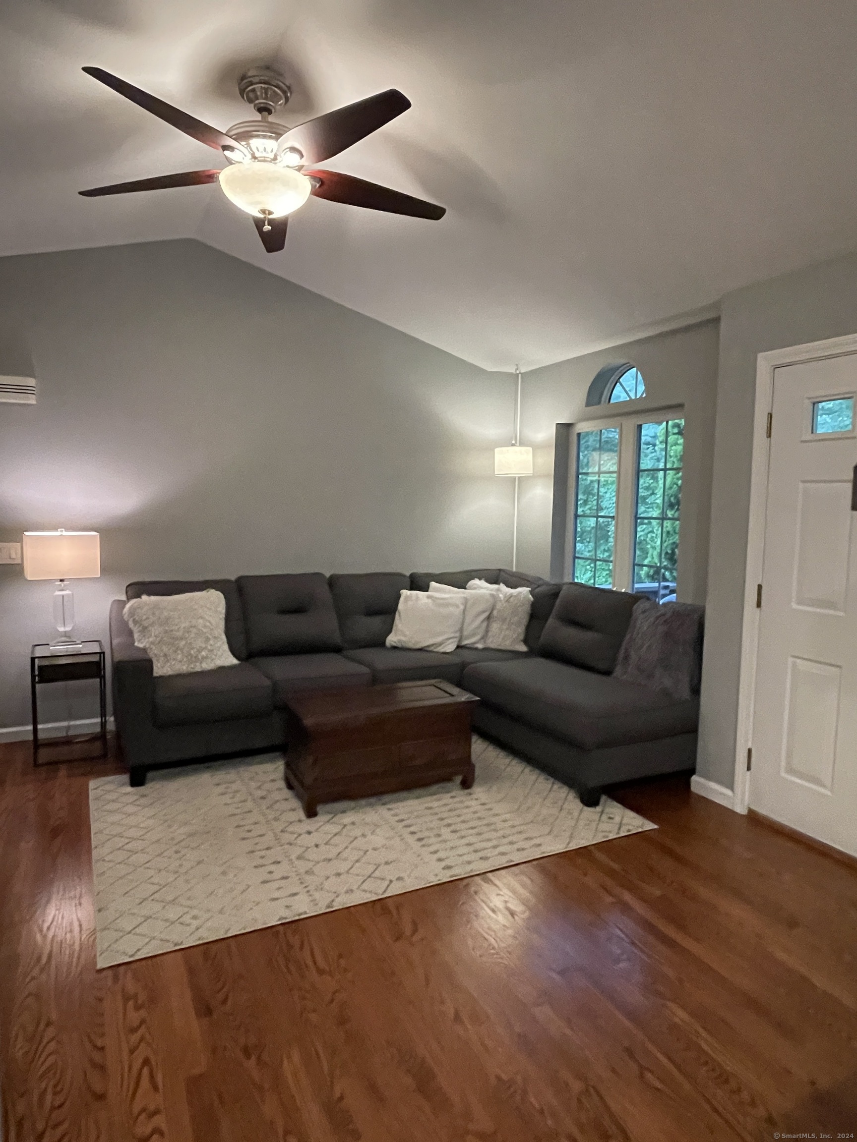 56 Pembroke Road APT 6