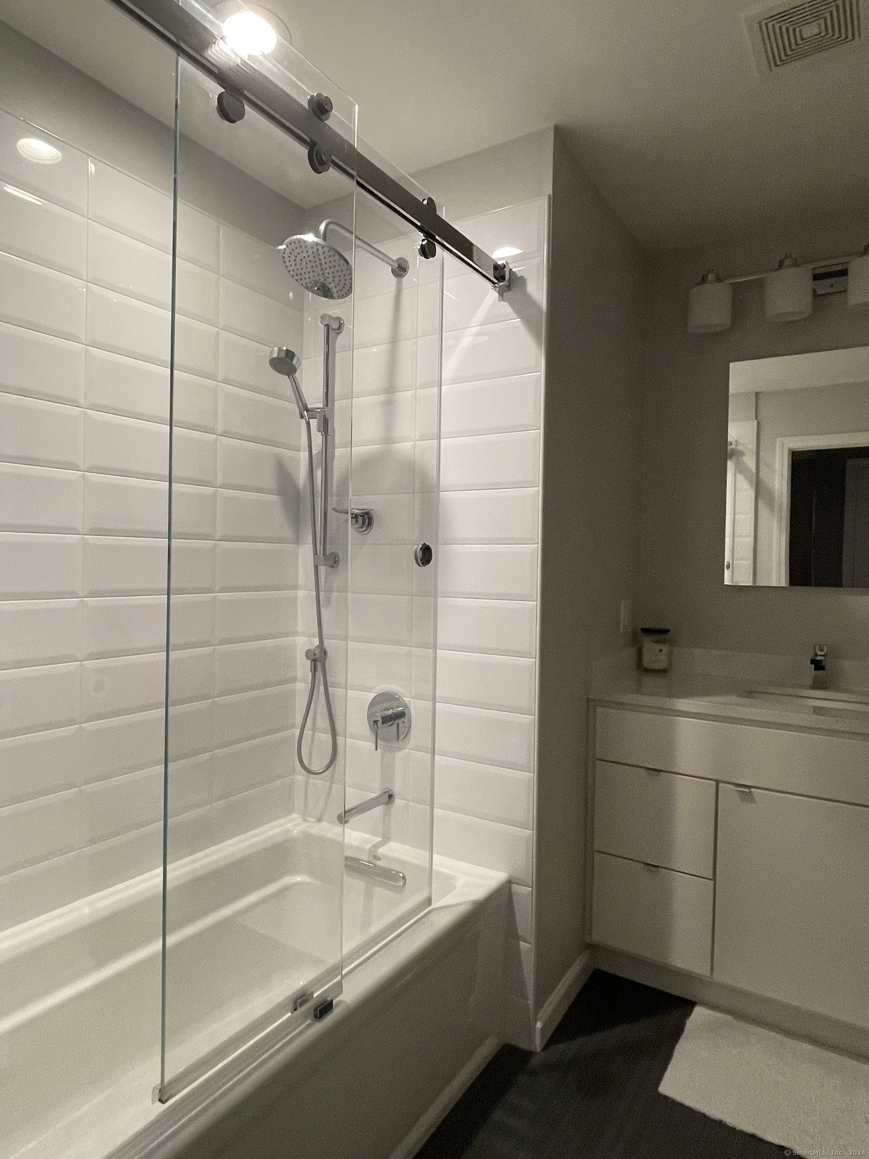 56 Pembroke Road APT 6
