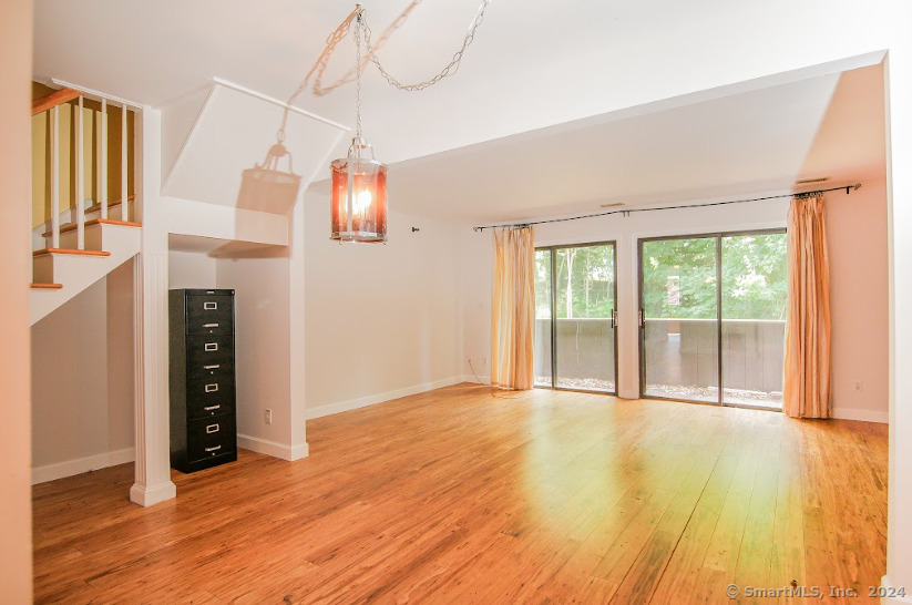 133 Knapps Highway