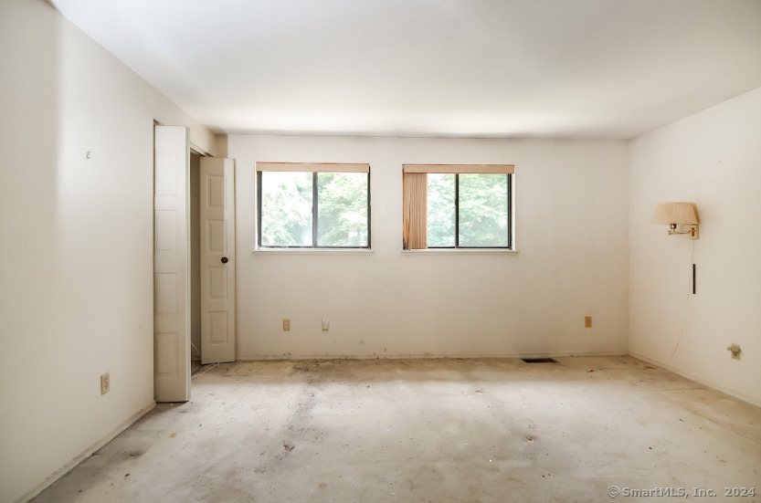 133 Knapps Highway