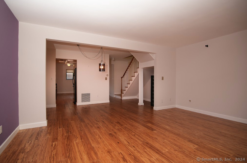 133 Knapps Highway
