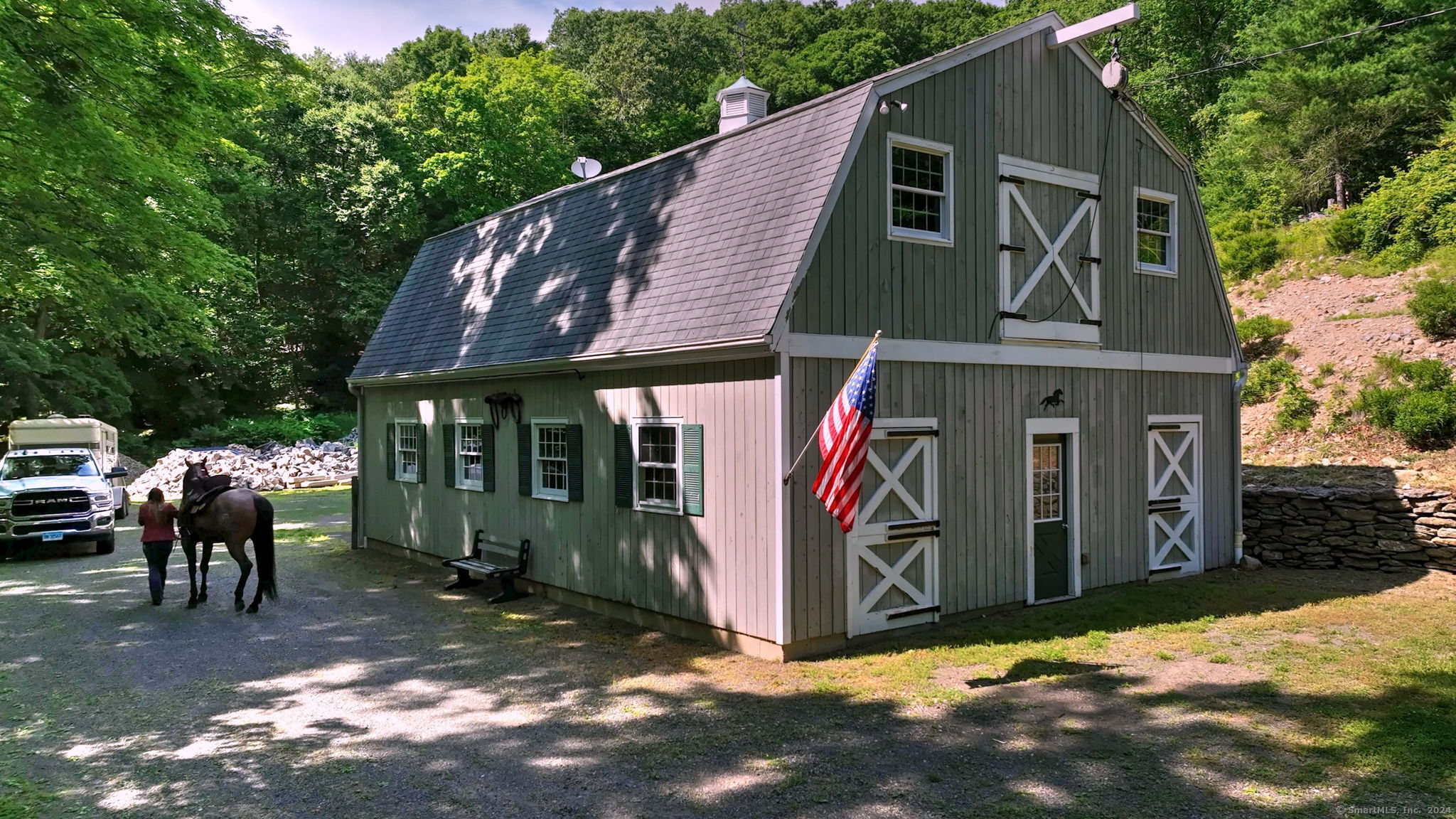 1144 Amity Road