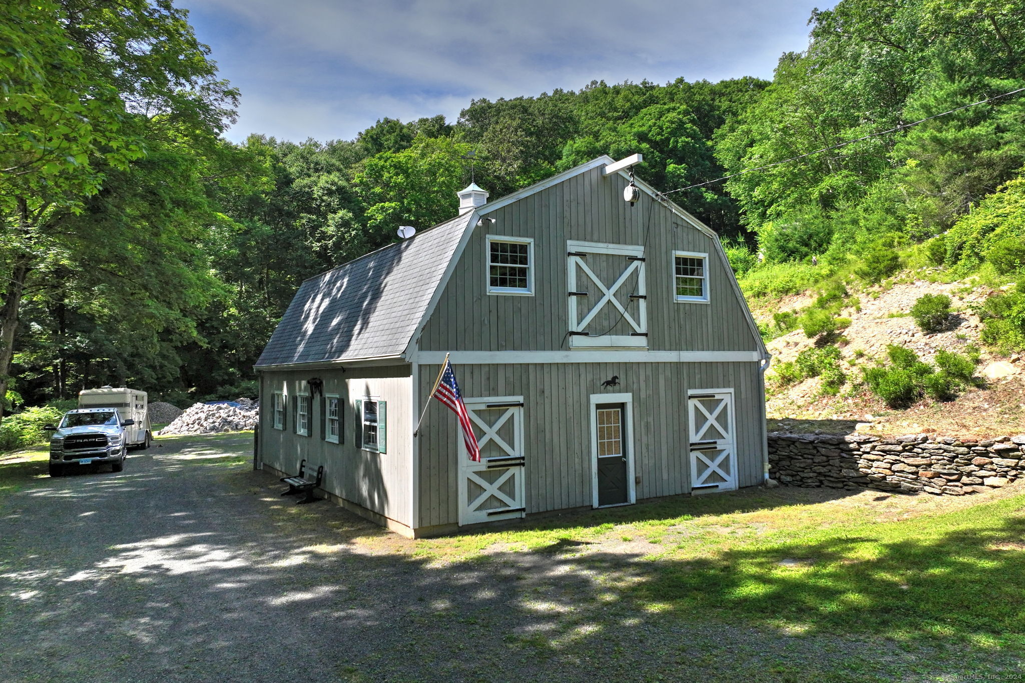 1144 Amity Road