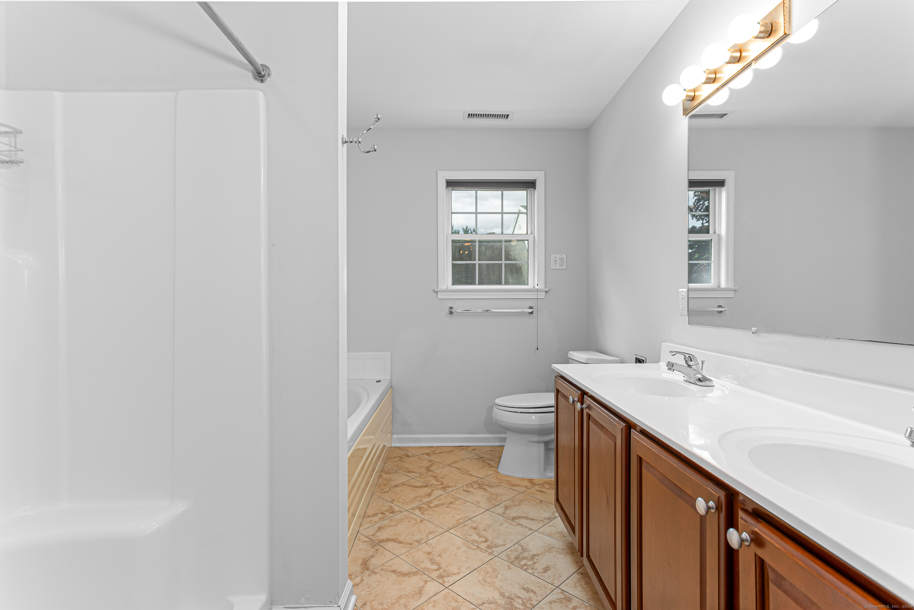 604 Hope Street APT 1