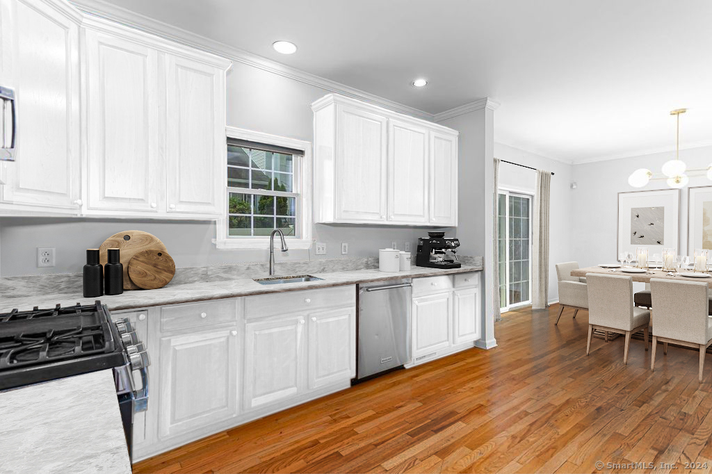 604 Hope Street APT 1