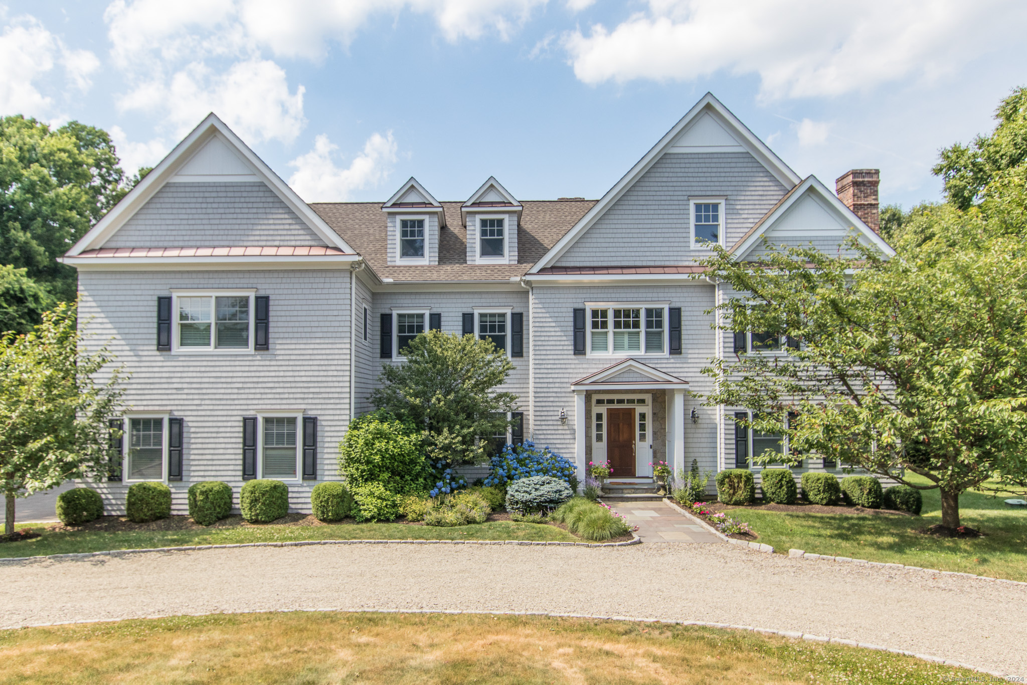 2 Topfield Road
