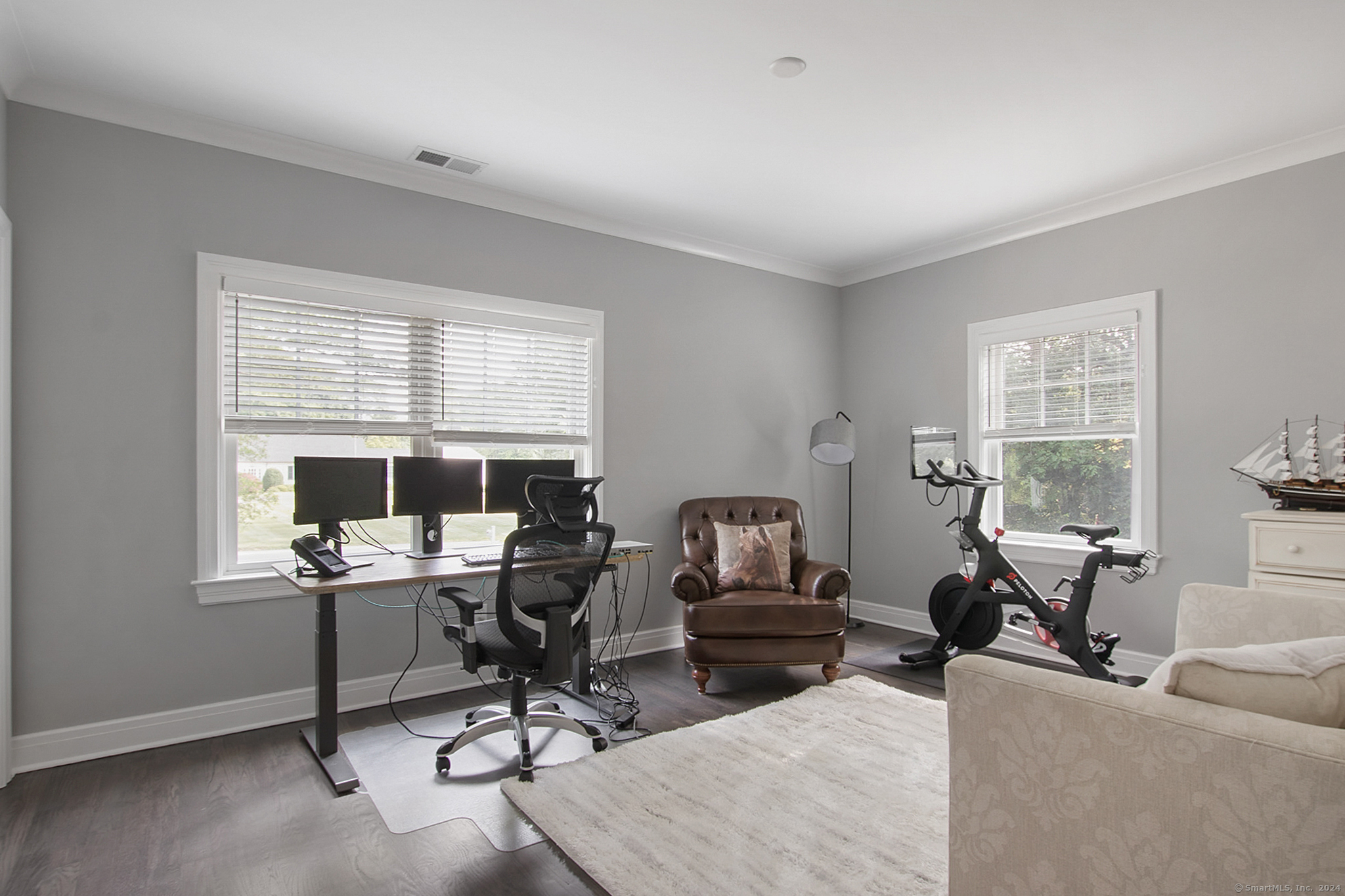 2 Topfield Road