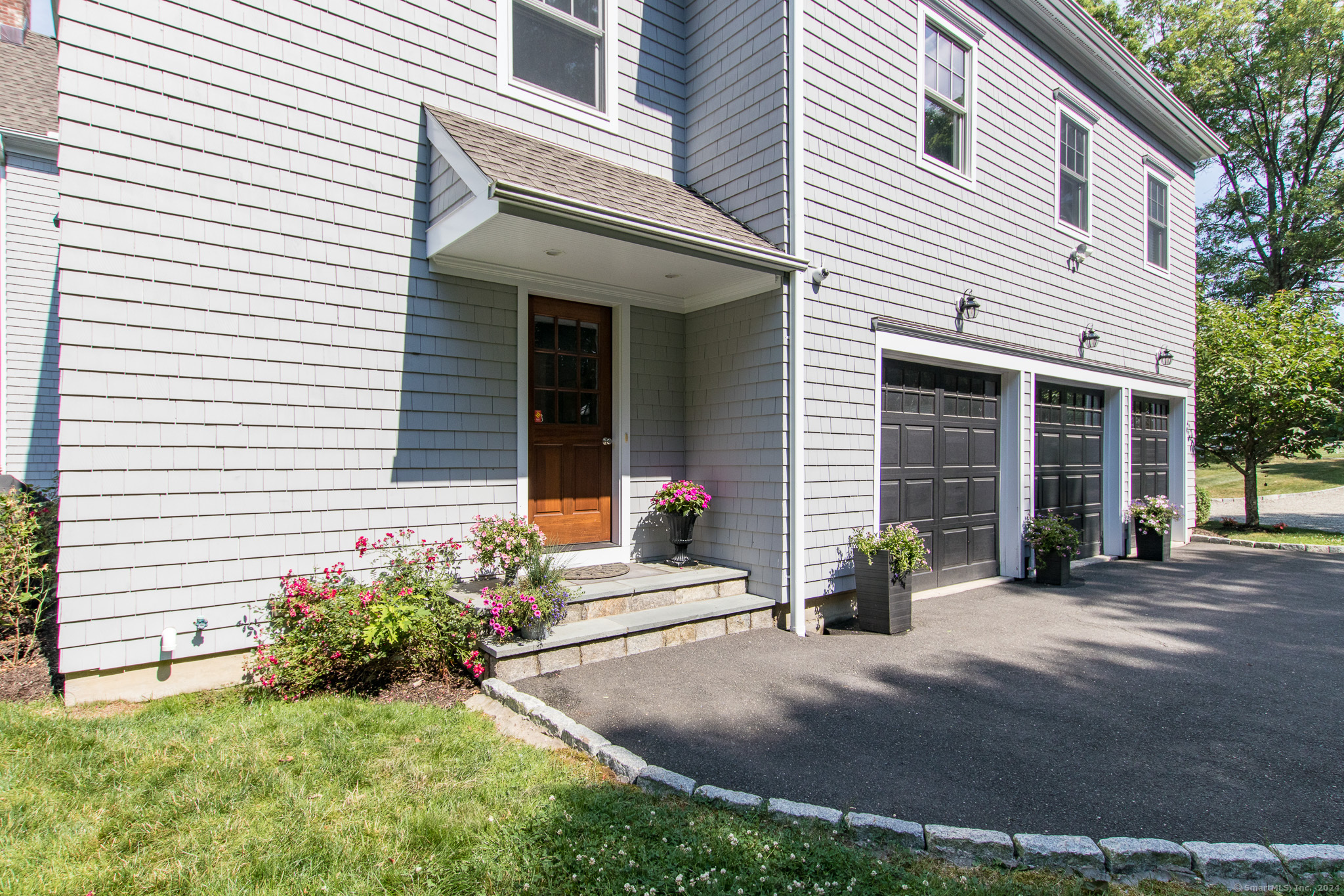 2 Topfield Road