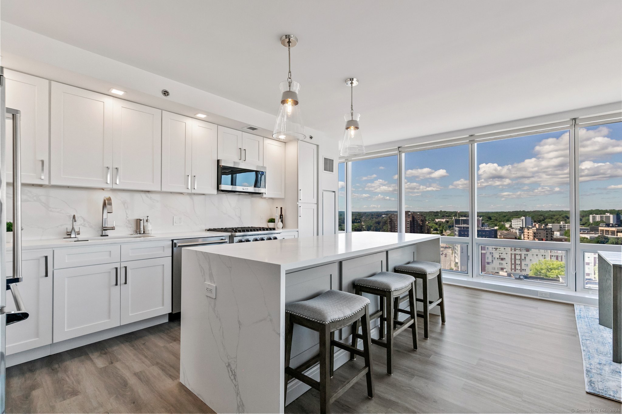 1 Broad Street 15E