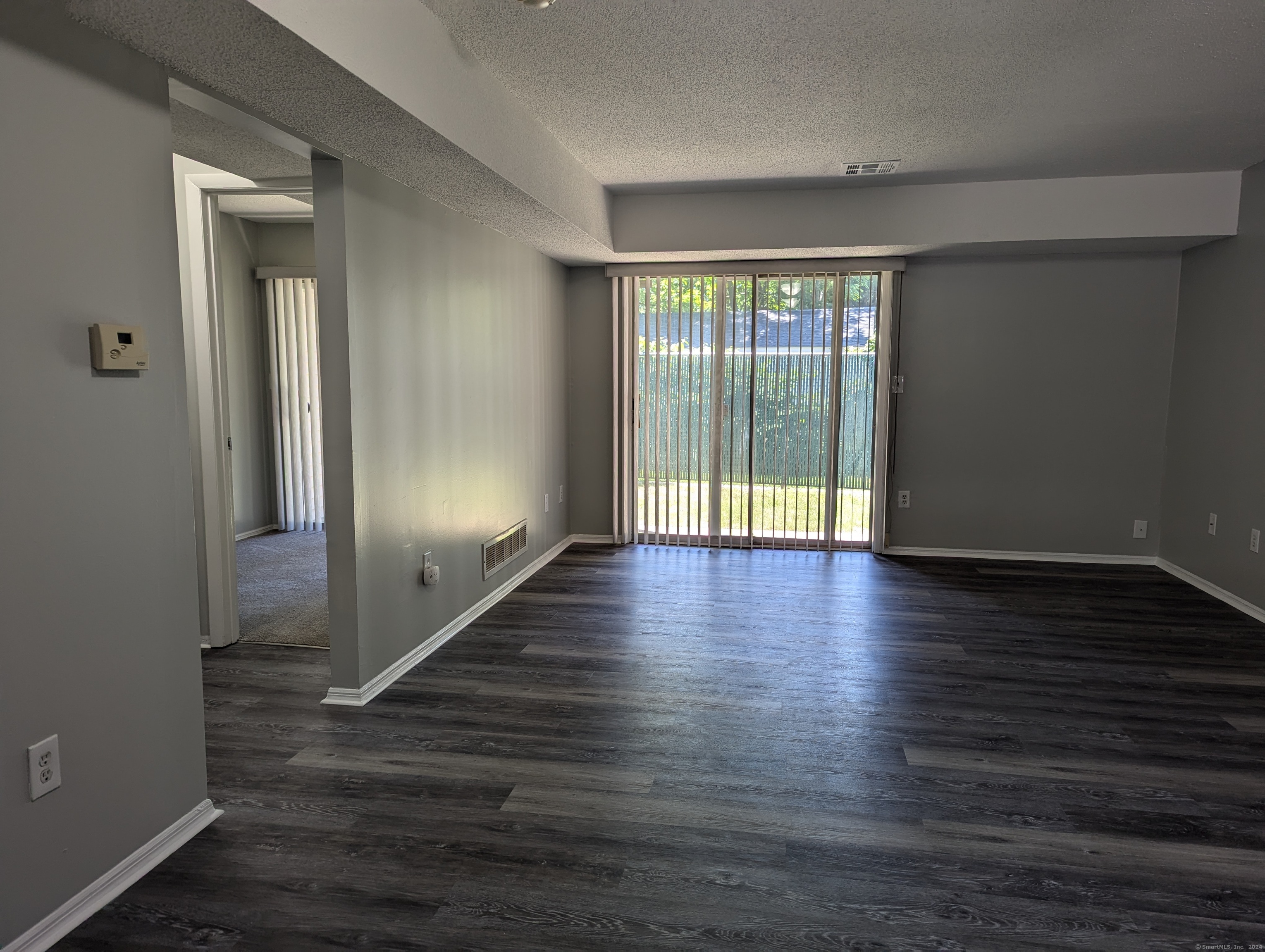 392 Elm Street APT E1