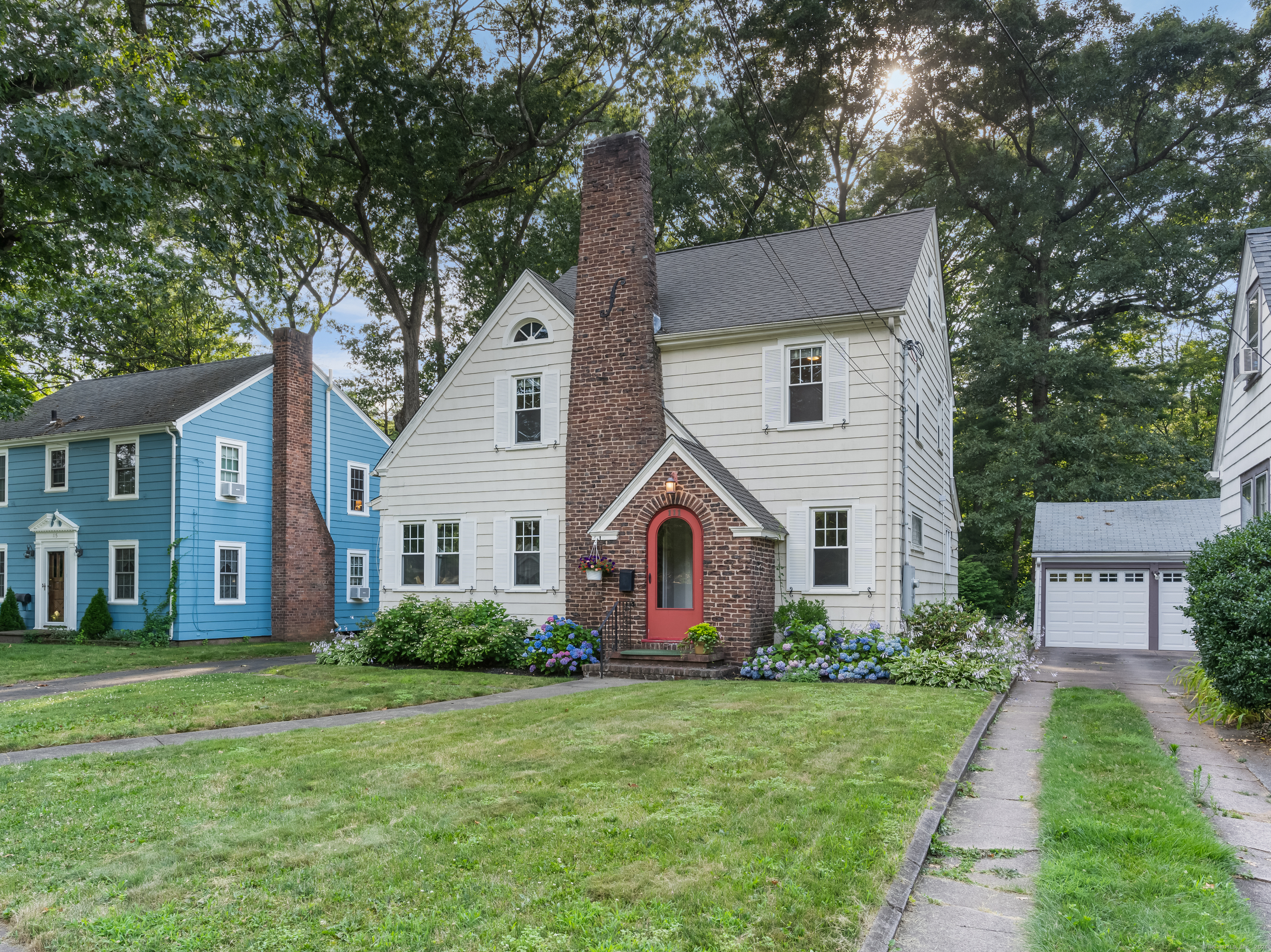 111 Greenway Street