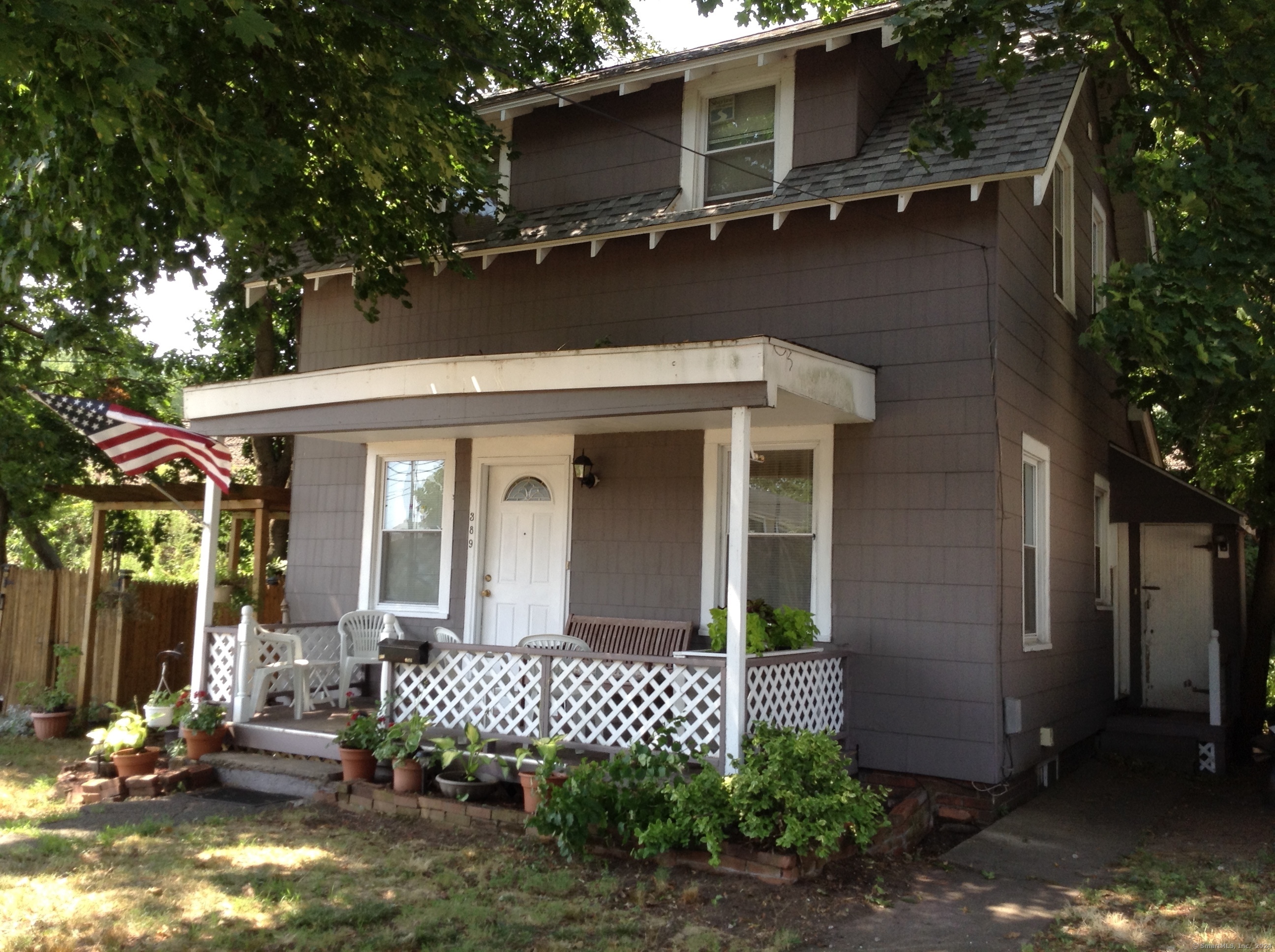 389 Elm Street
