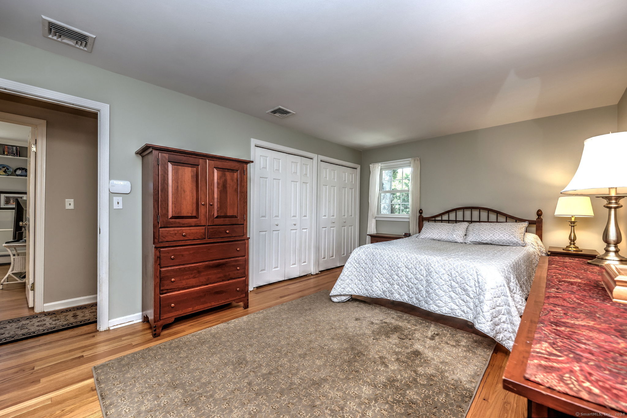 42 Linden Avenue