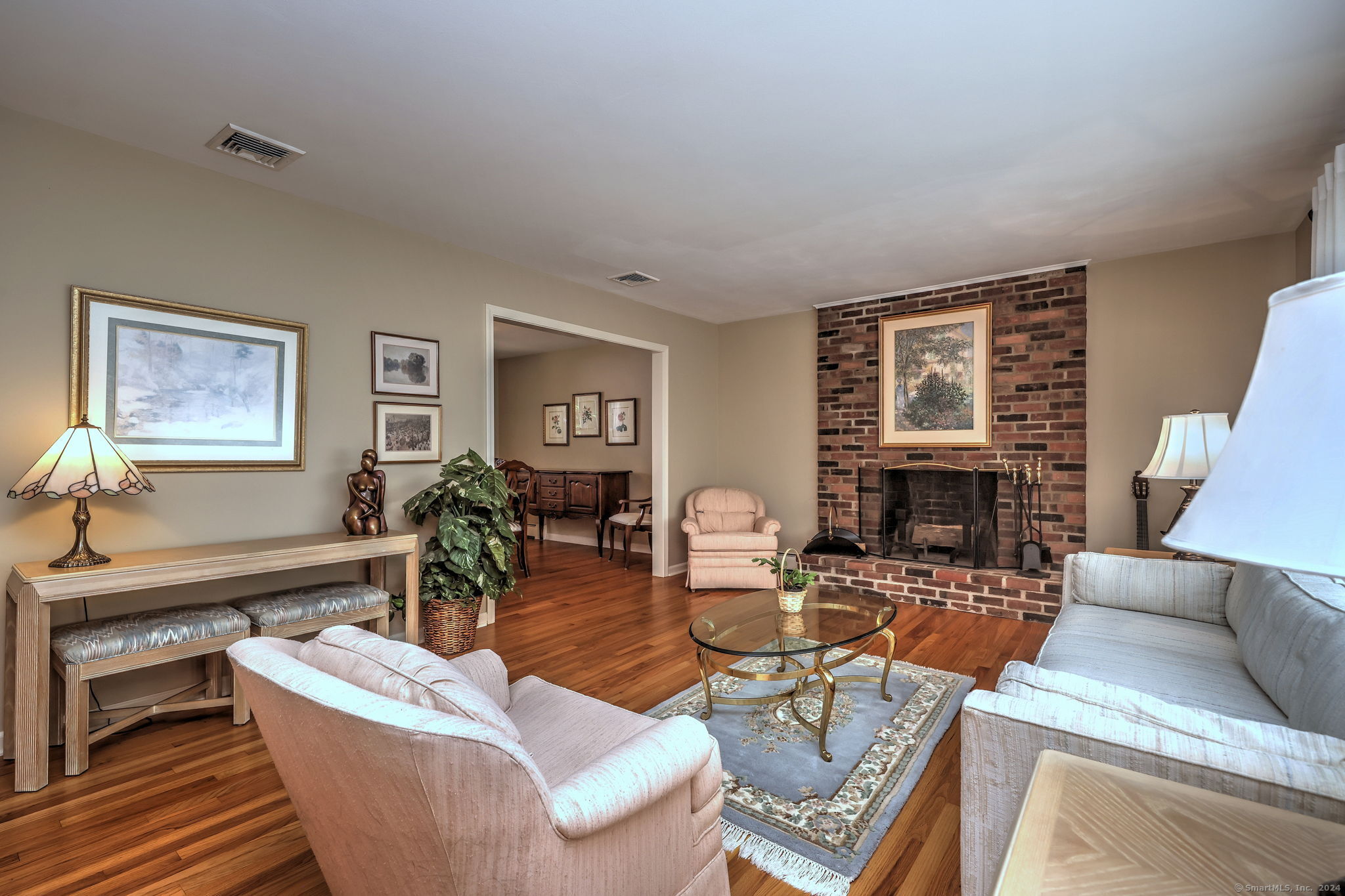 42 Linden Avenue