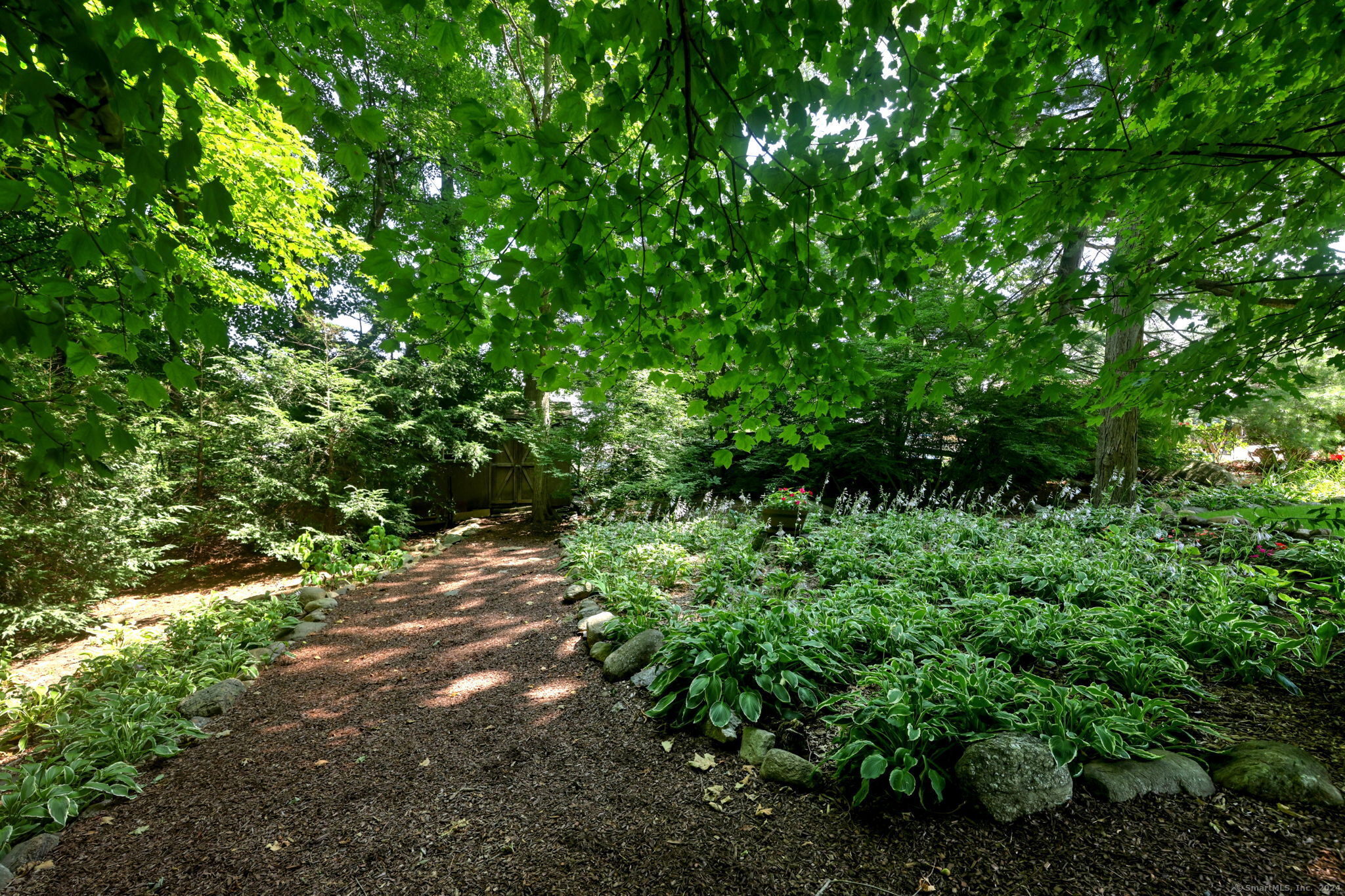 42 Linden Avenue