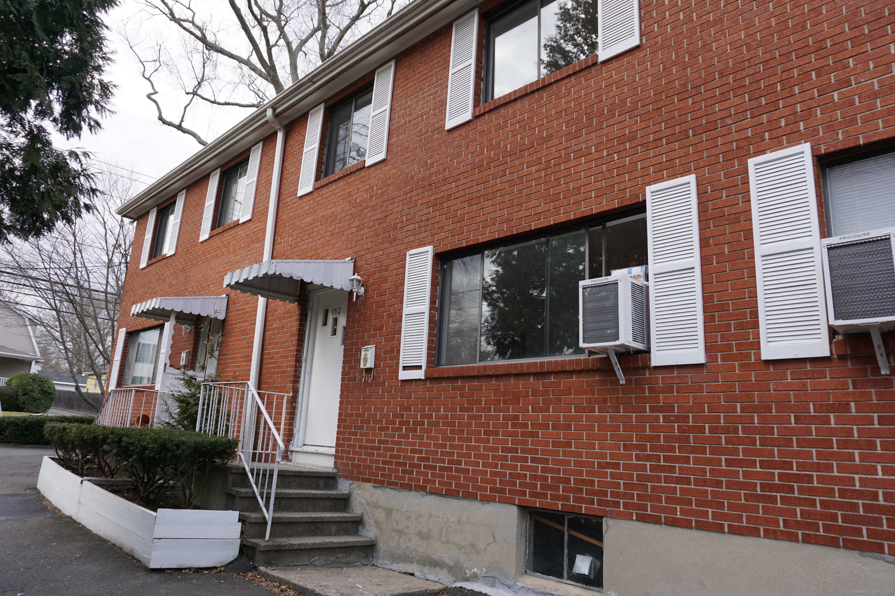 150 Seaside Avenue 152