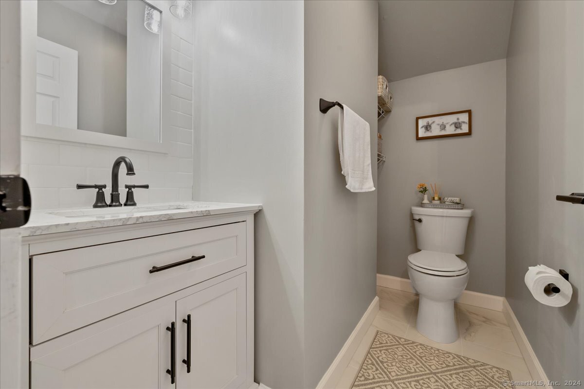 25 2nd Street APT B2