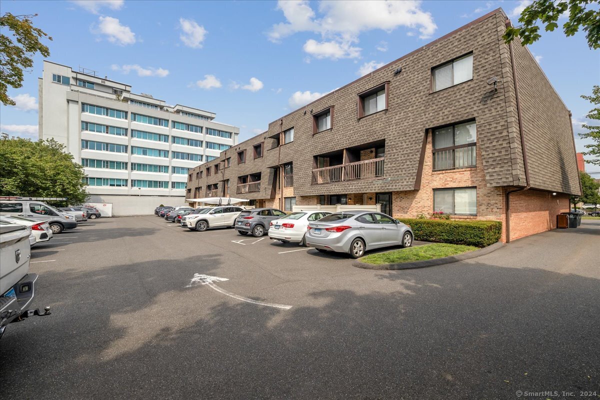 25 2nd Street APT B2