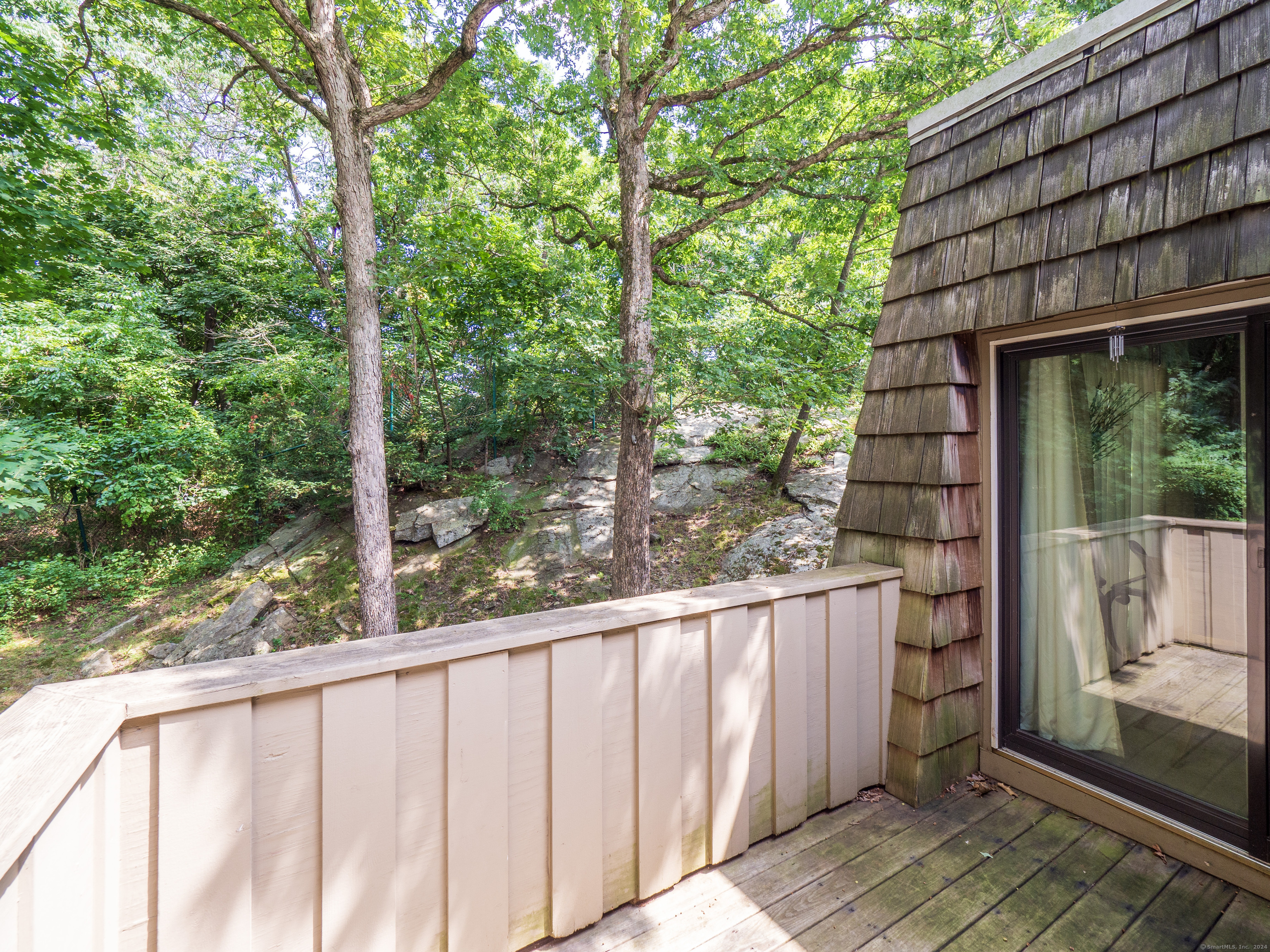 93 Ledgebrook Drive 93