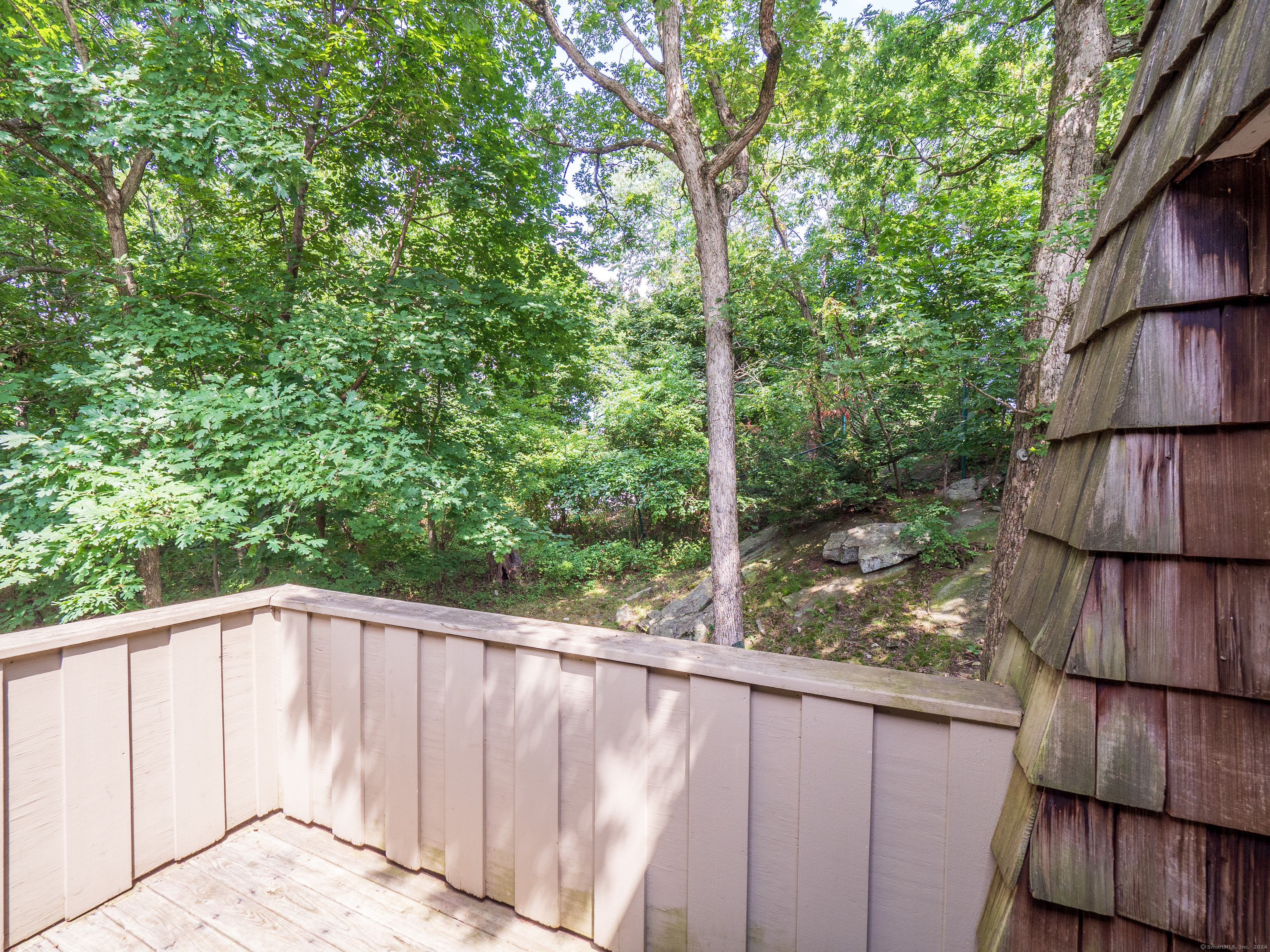 93 Ledgebrook Drive 93