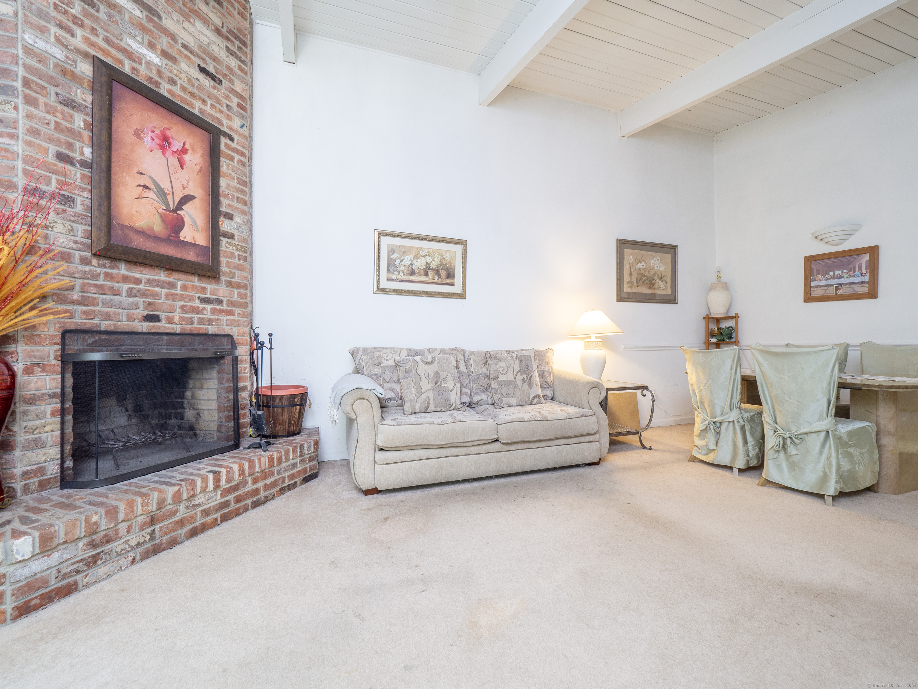 93 Ledgebrook Drive 93