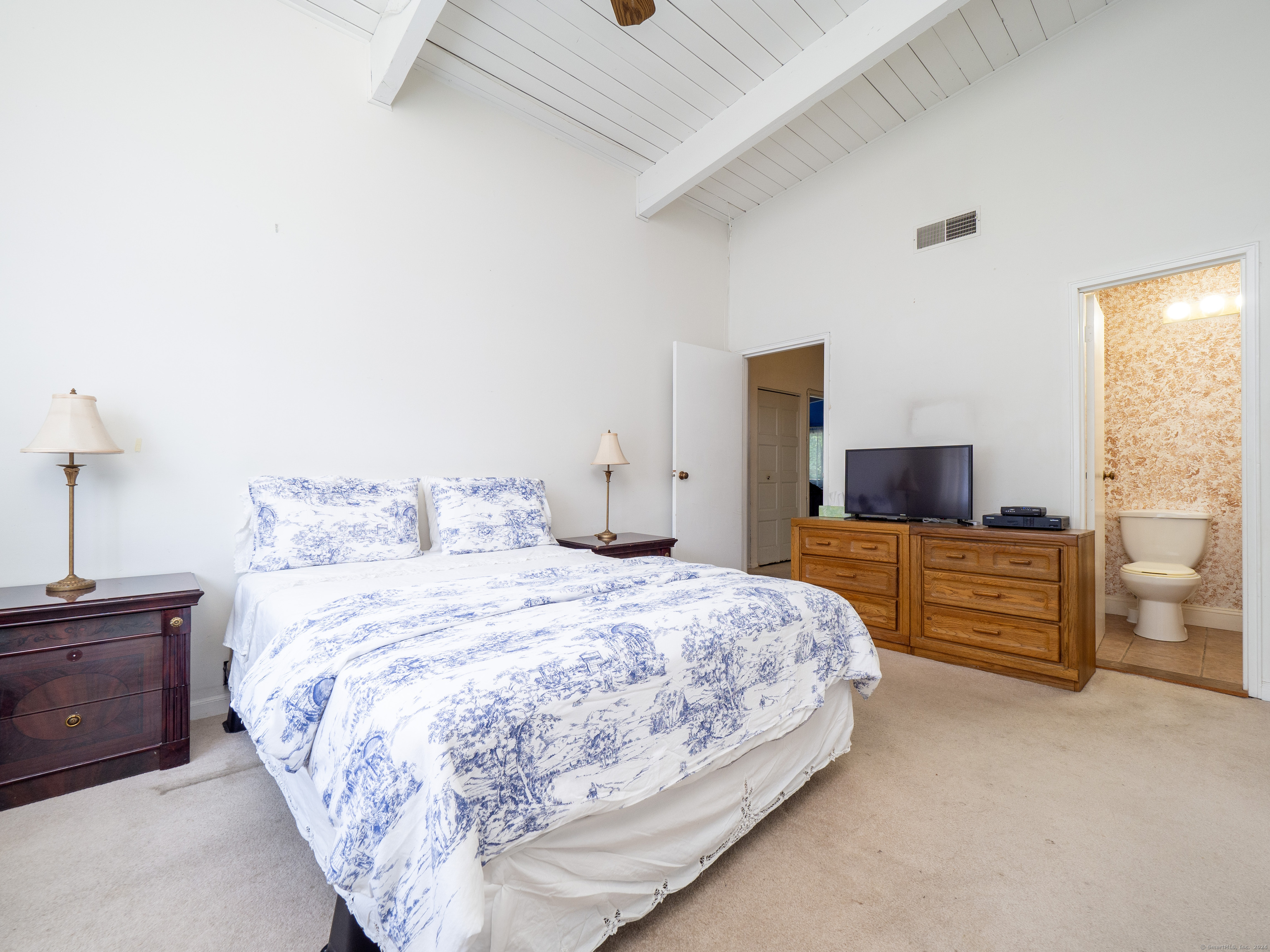 93 Ledgebrook Drive 93