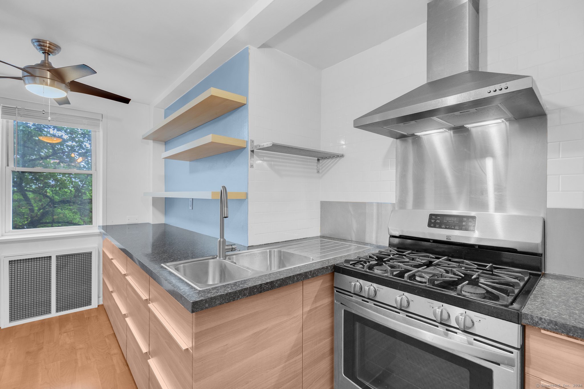 54 W. North Street 109