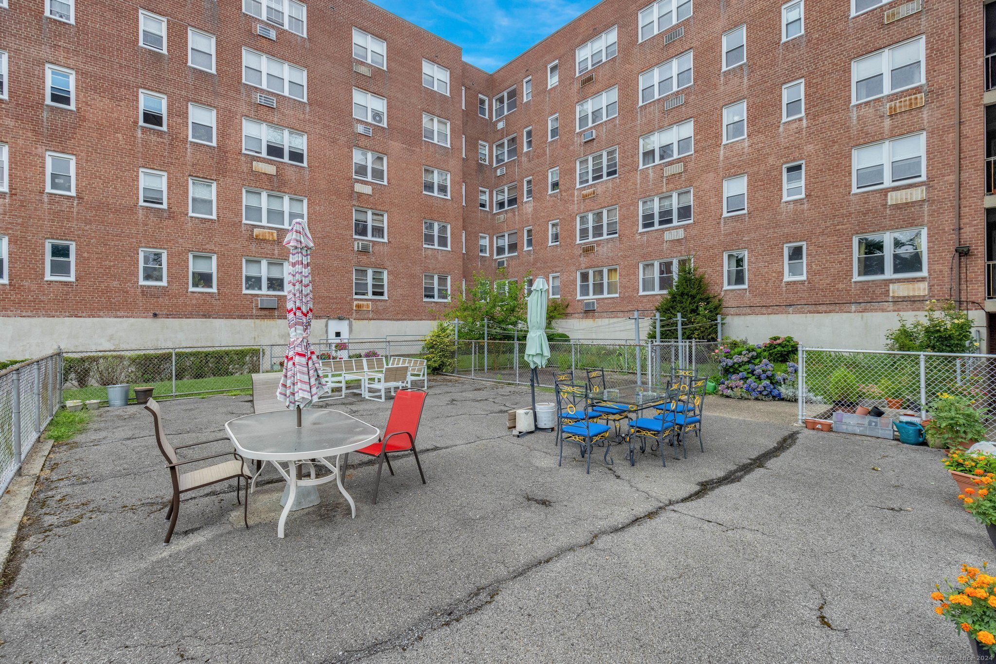 54 W. North Street 109