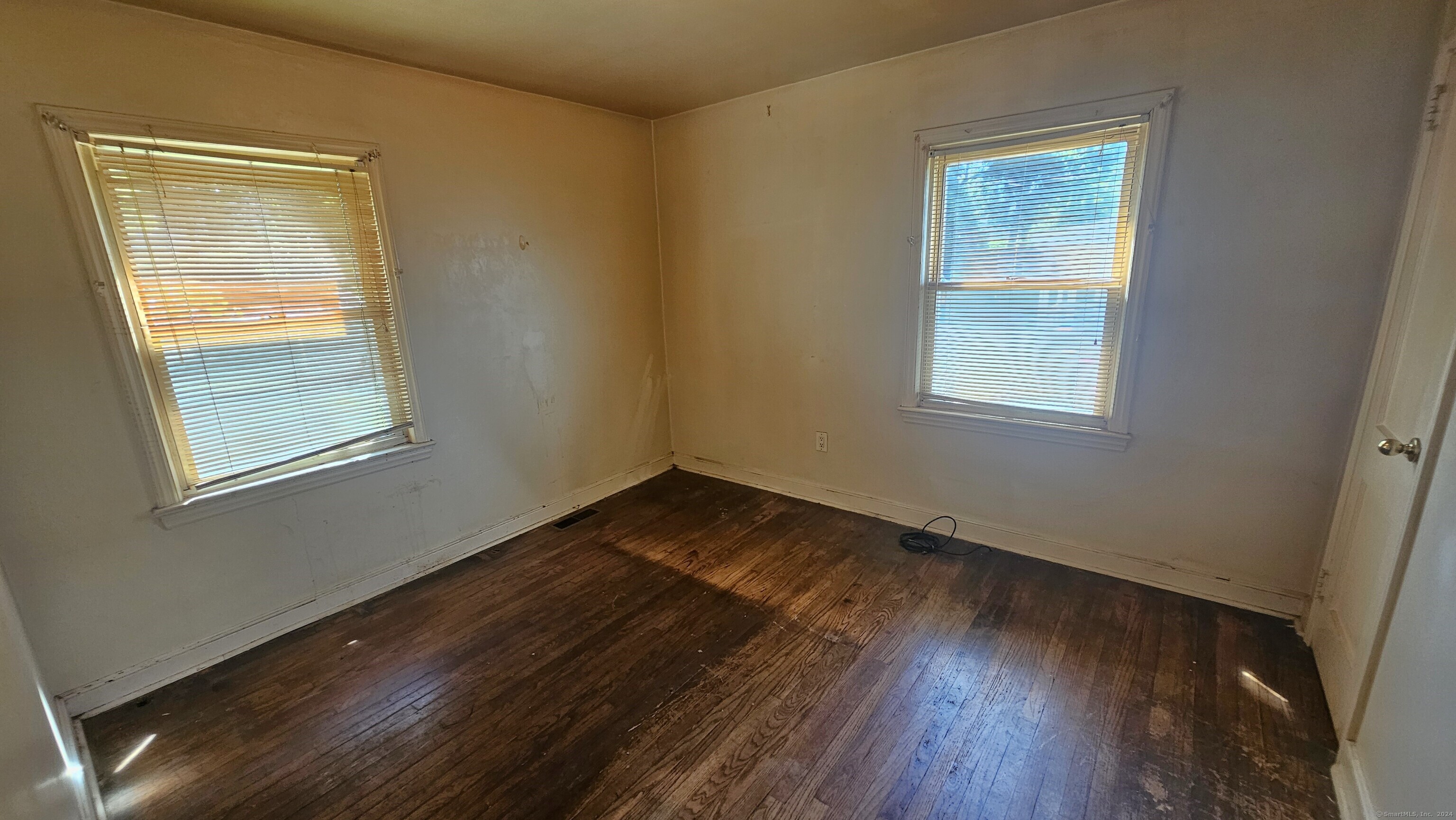 18 Sention Avenue