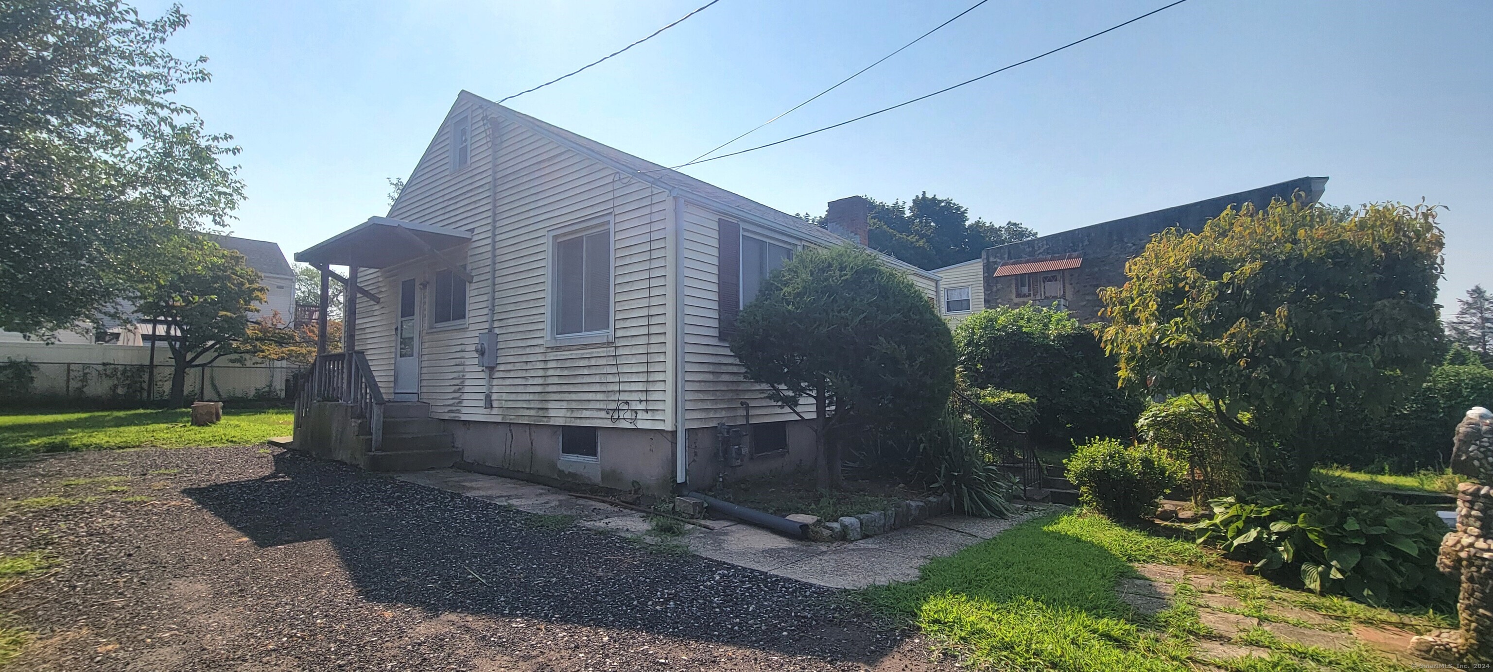 18 Sention Avenue