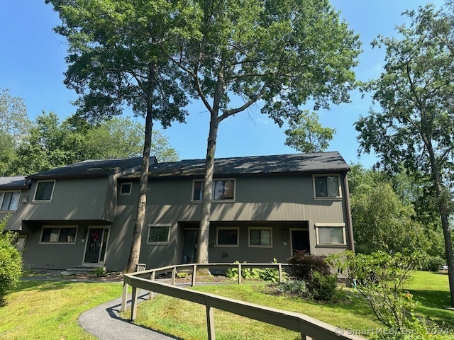 31 Woods Way 31