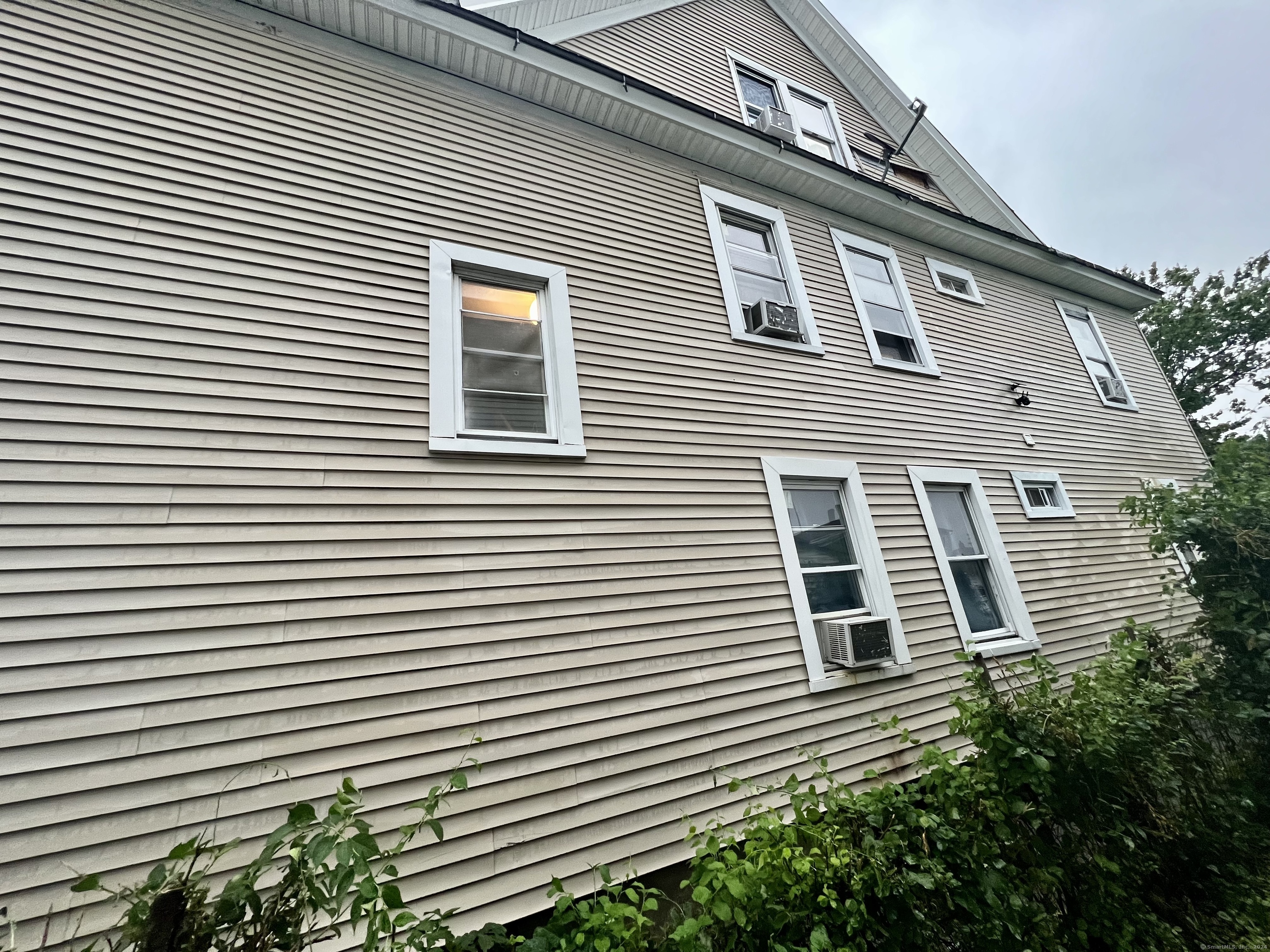 32-36 Wakeman Street