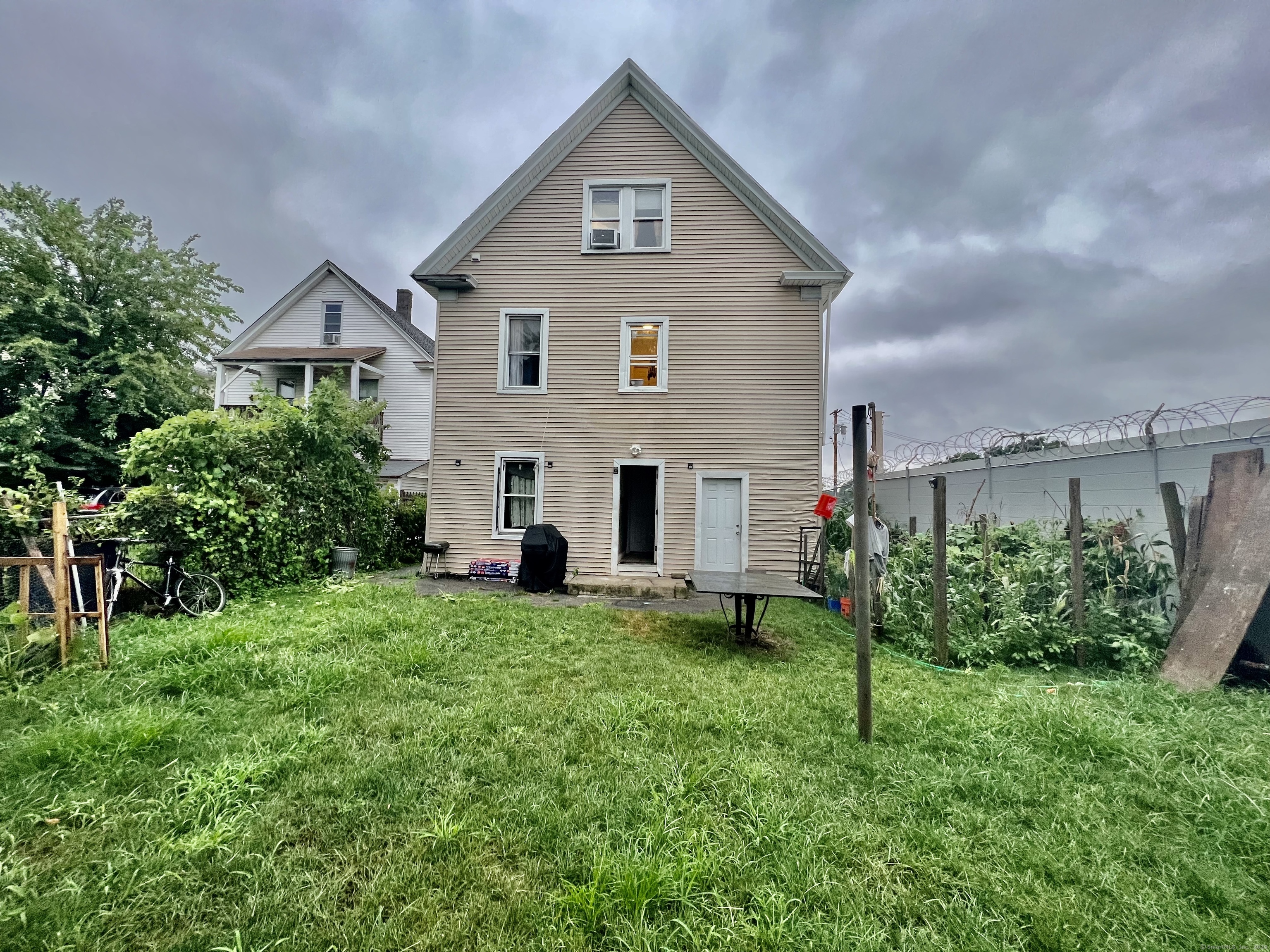32-36 Wakeman Street