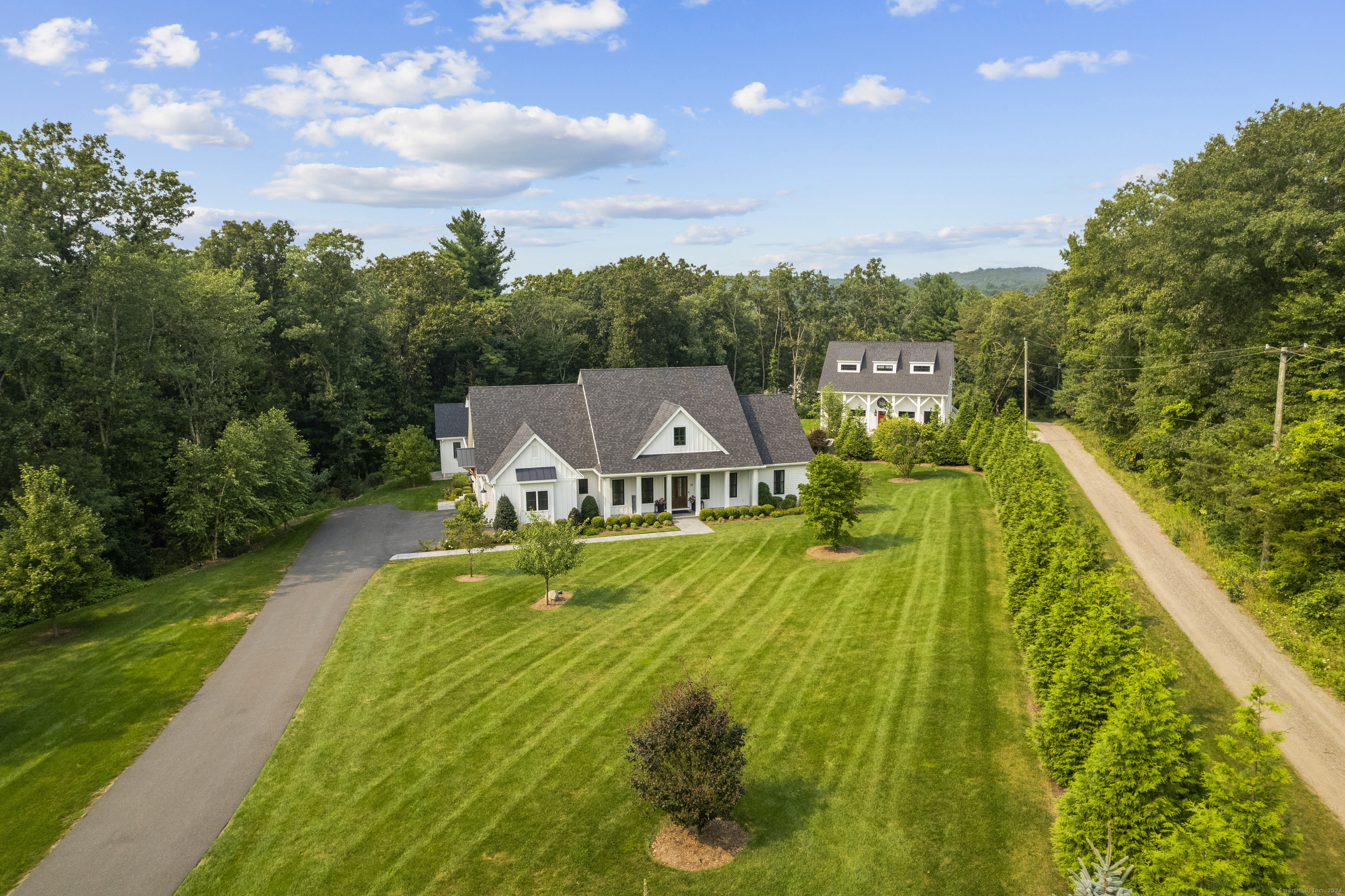 17 Botsford Hill Road