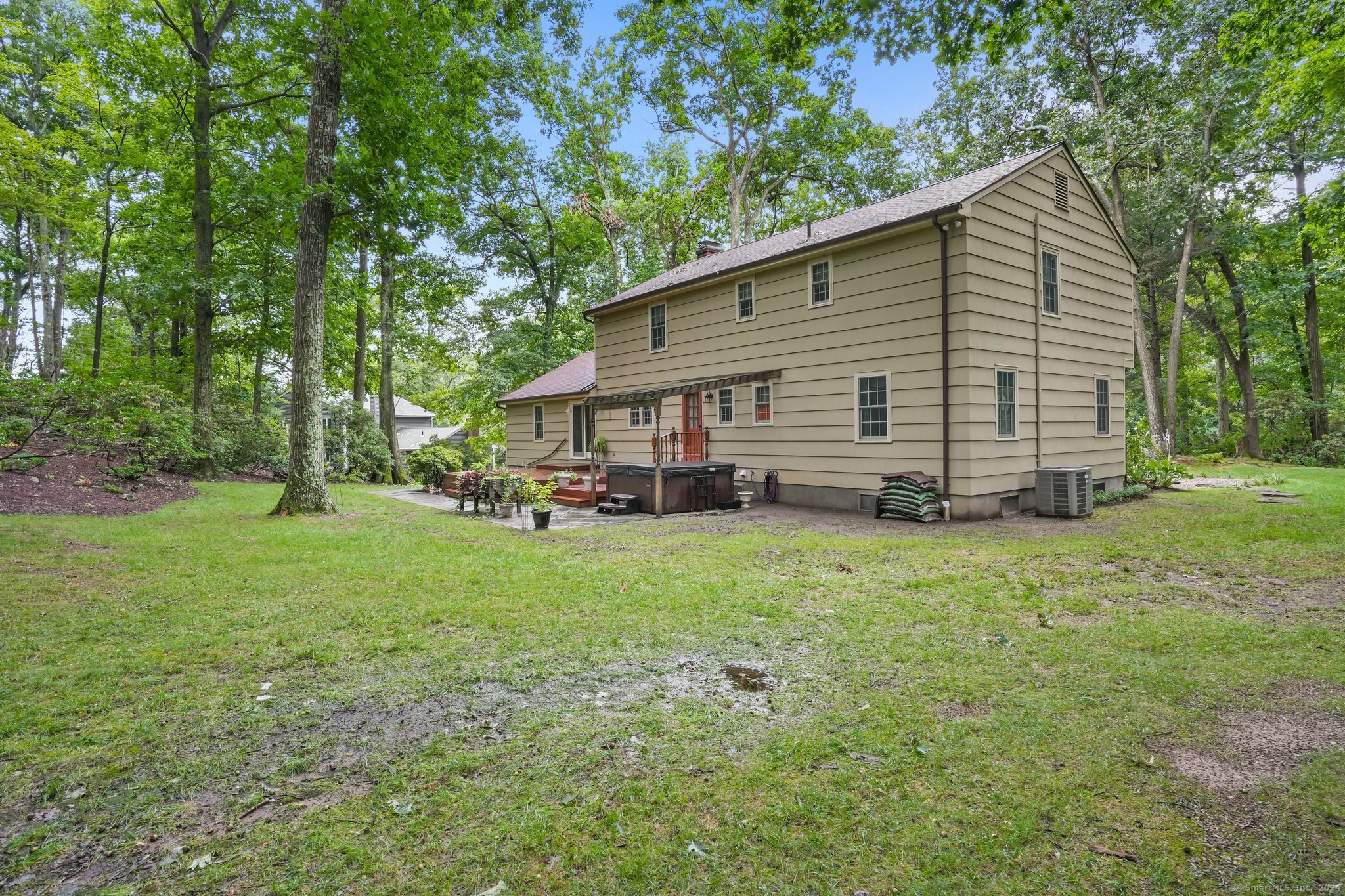 37 Old Hollow Road
