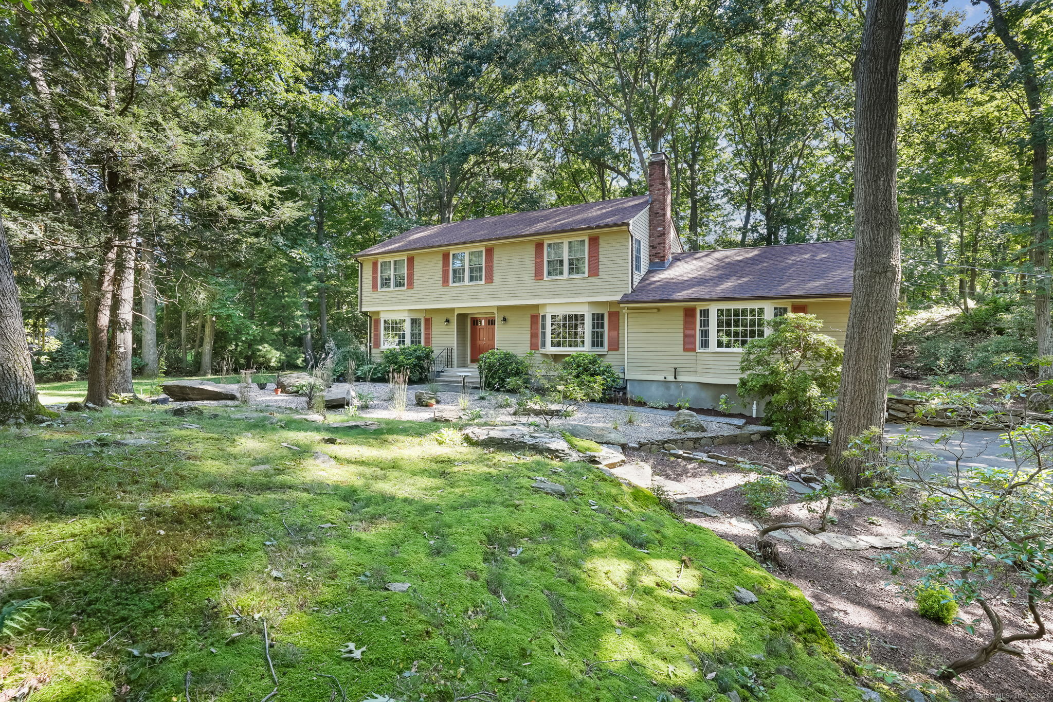 37 Old Hollow Road