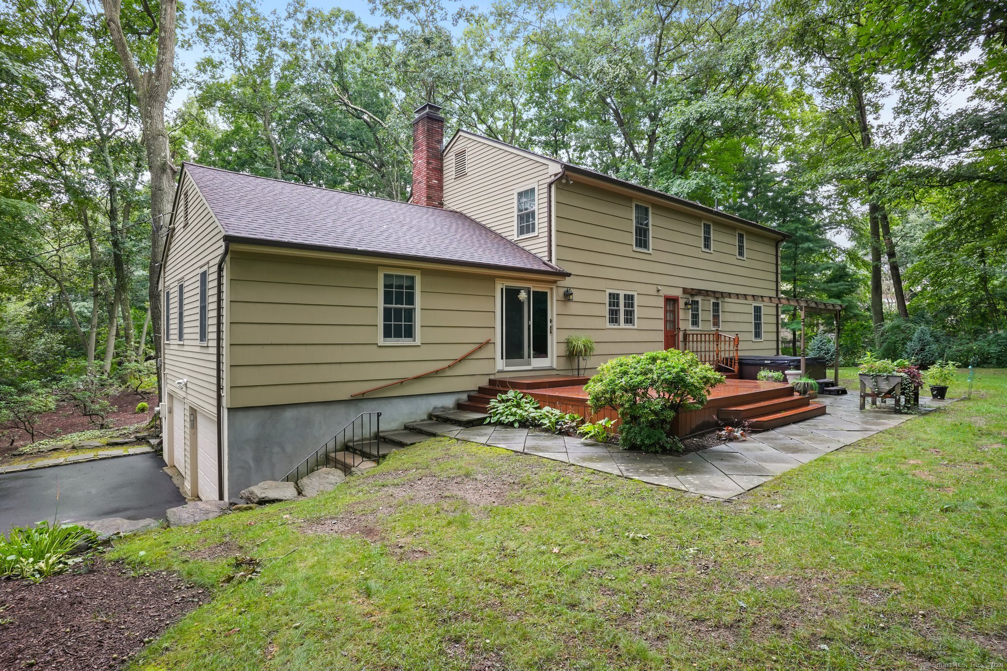 37 Old Hollow Road