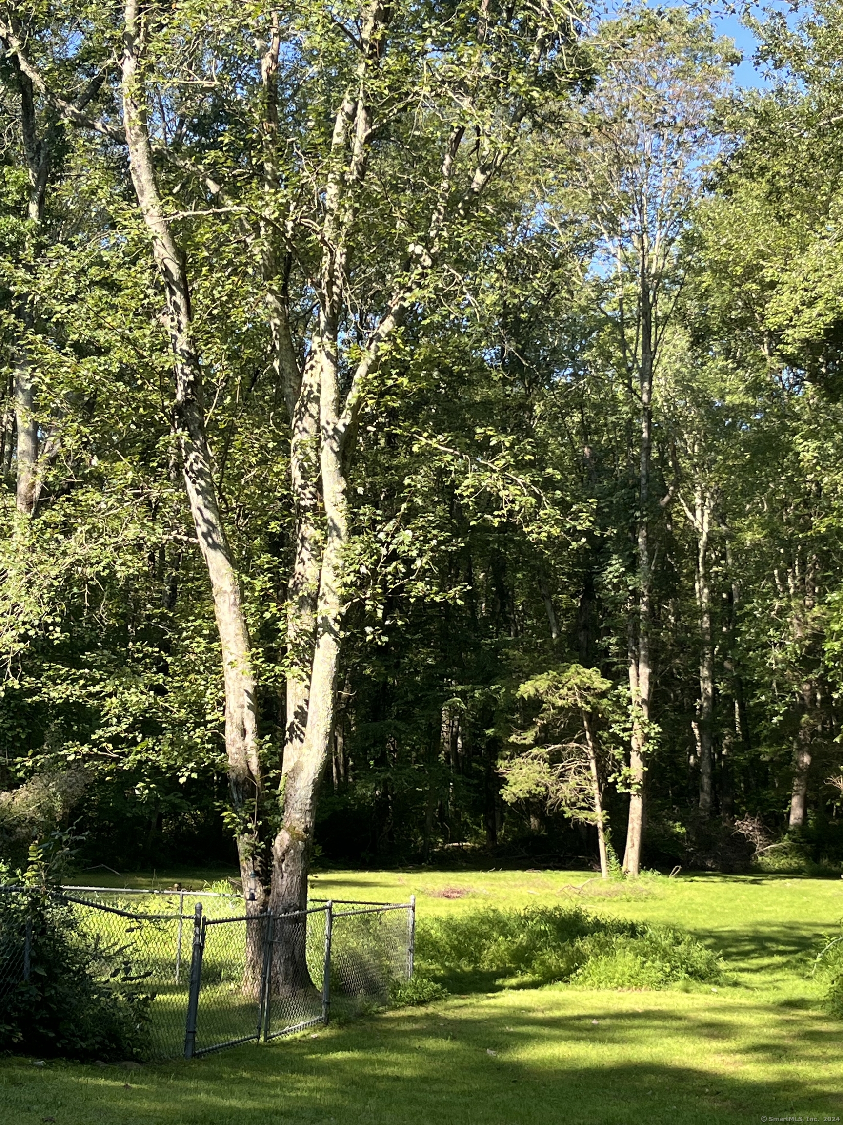 38 Wepawaug Road