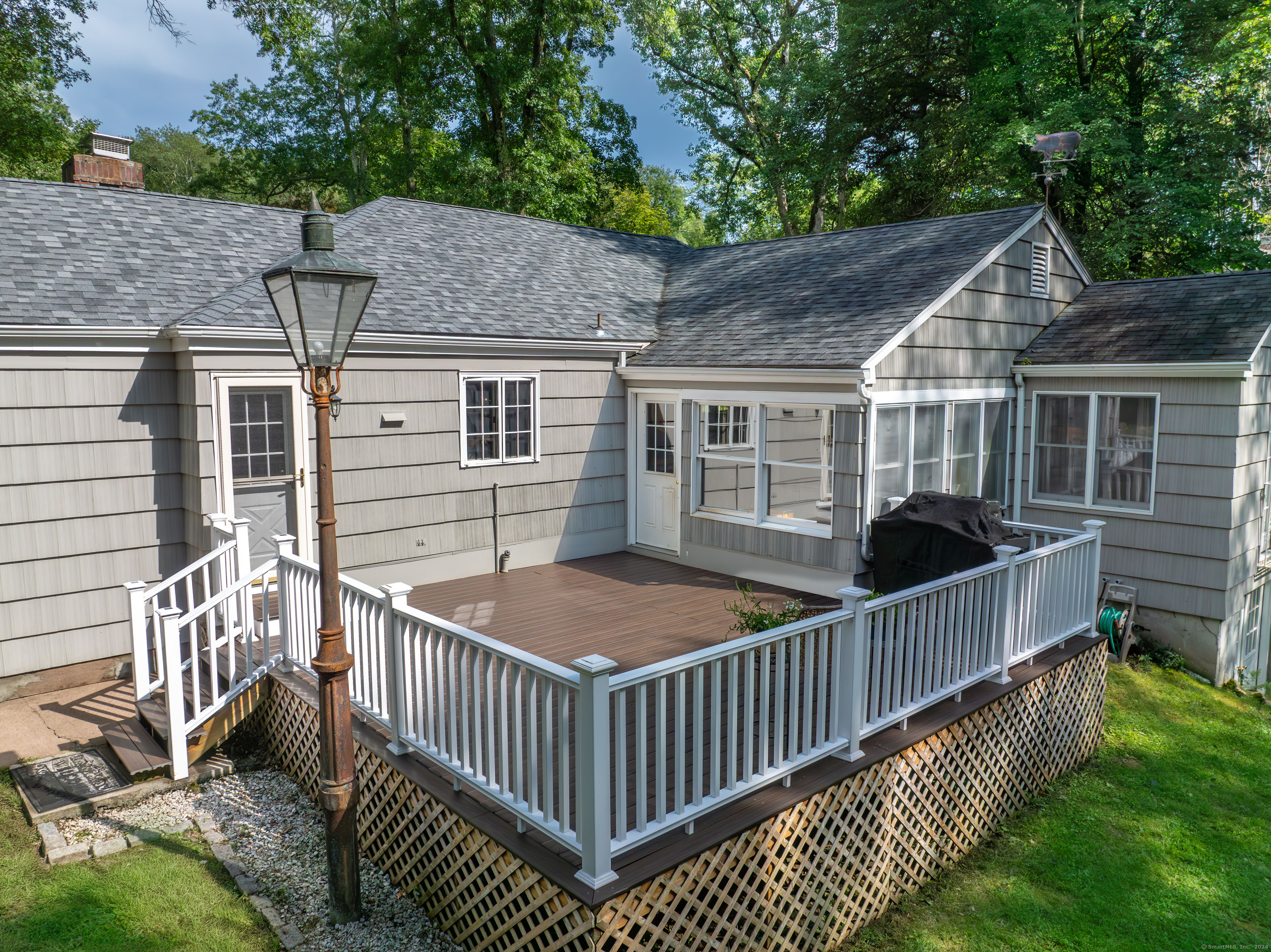 38 Wepawaug Road