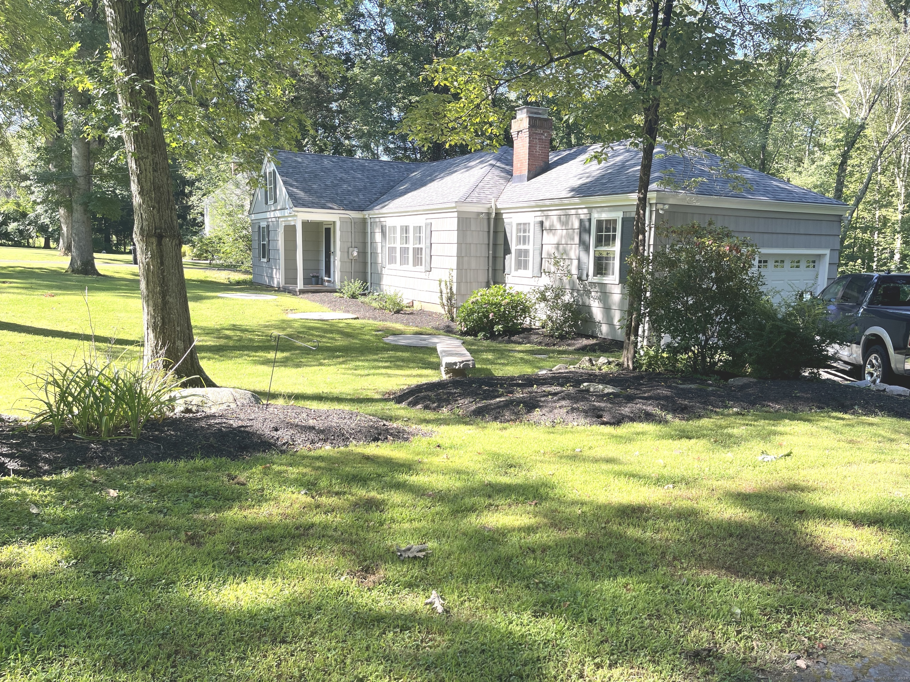 38 Wepawaug Road