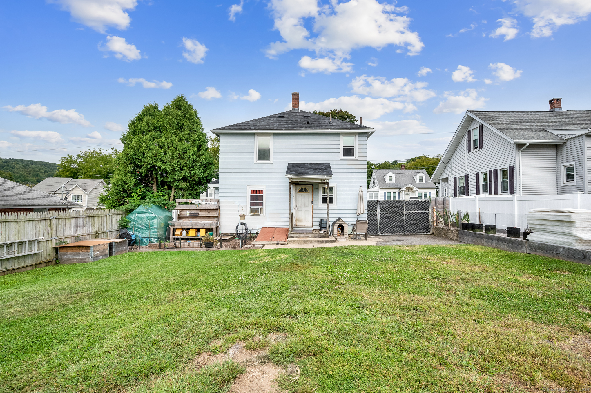 27 Beebe Street