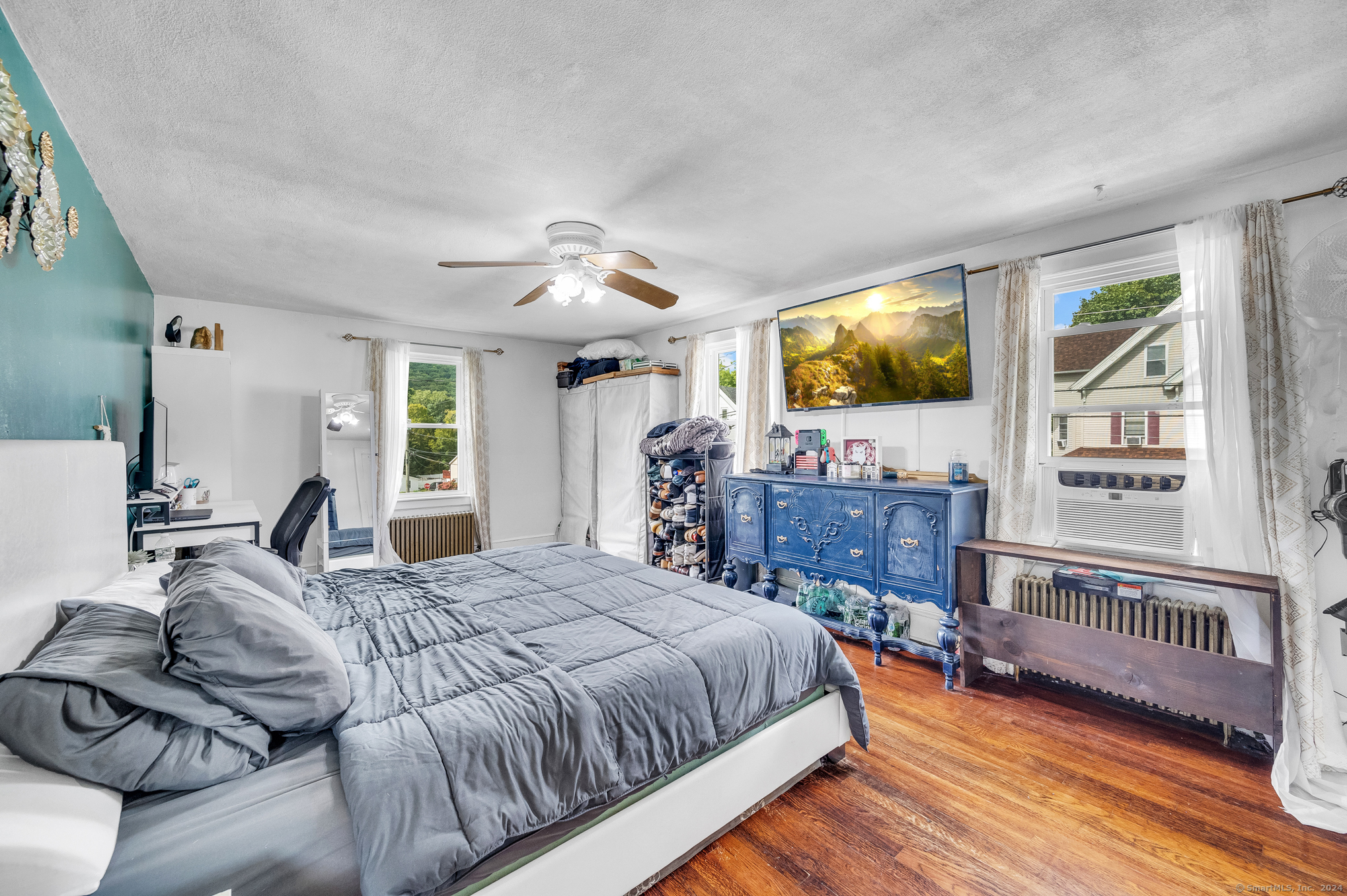 27 Beebe Street