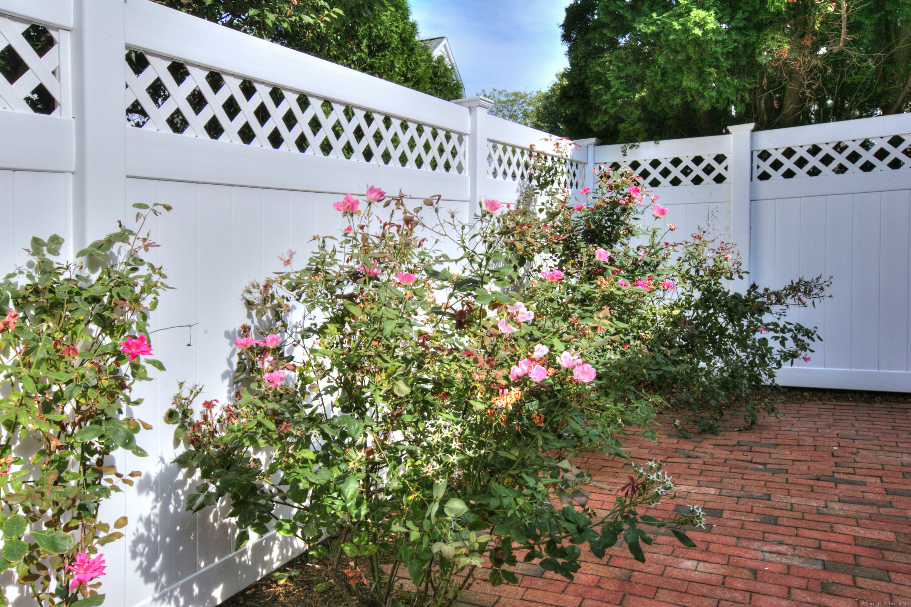 152 Sherman Court 152