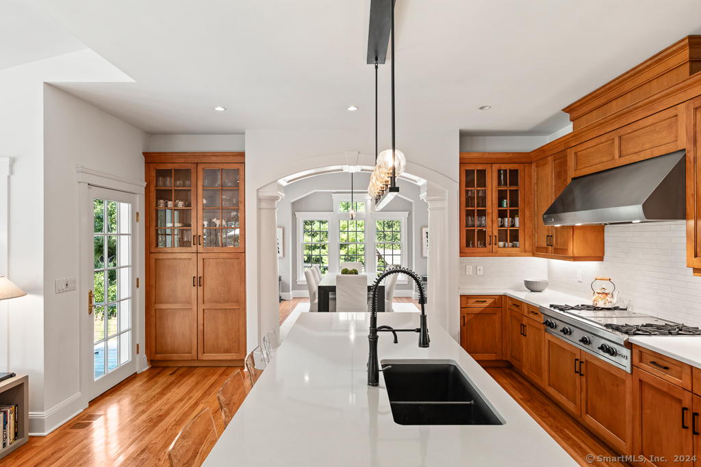 28 Pequot Trail