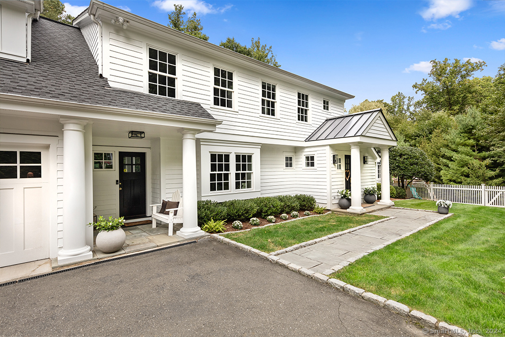 28 Pequot Trail