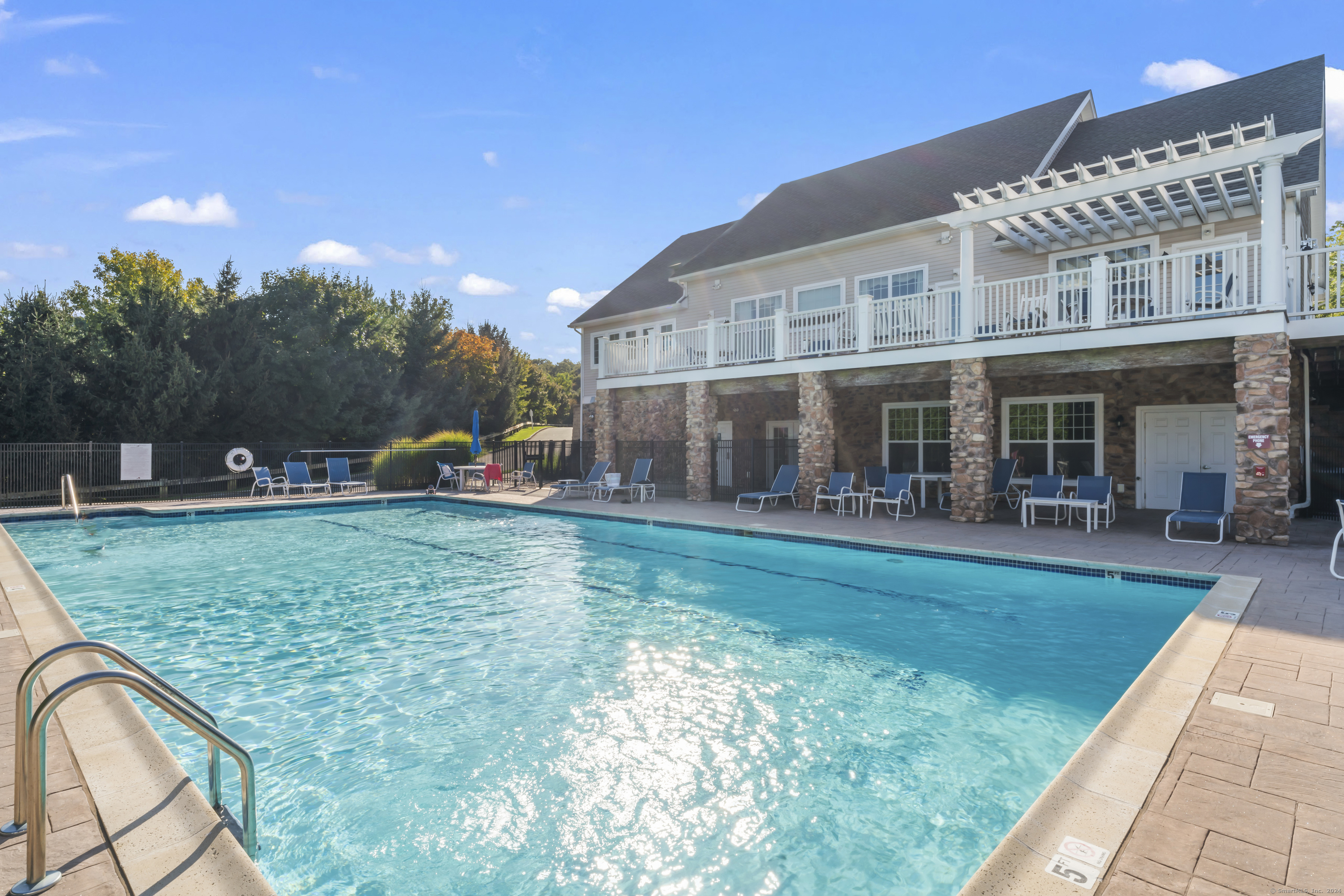 613 Brookside Court 613